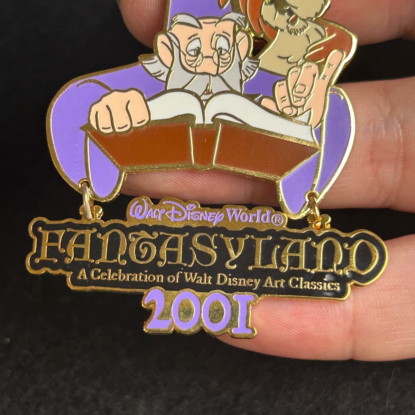 2001 - Merlin and Archimedes Reading A Book - Fantasyland - LE 1,300 - Disney Pin