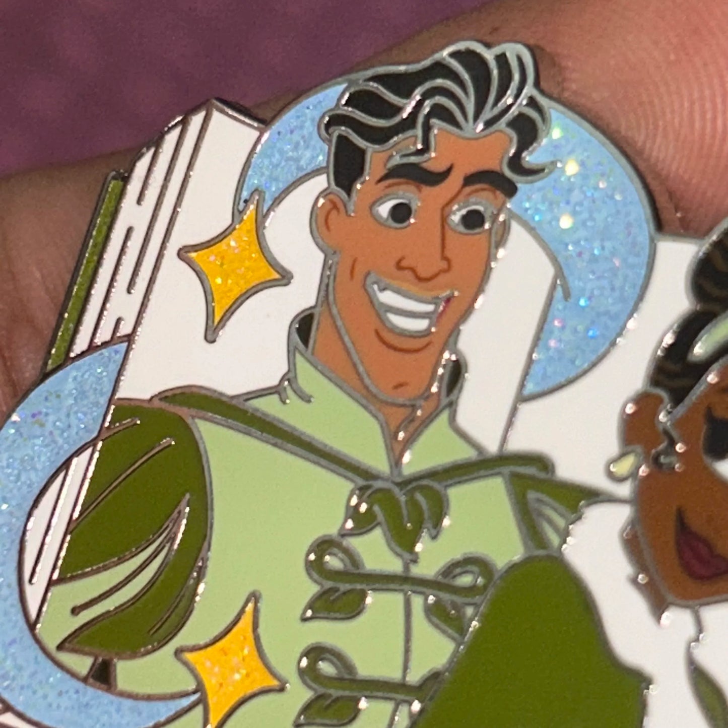 LE Princess and The Frog Tiana and Naveen Book Pin