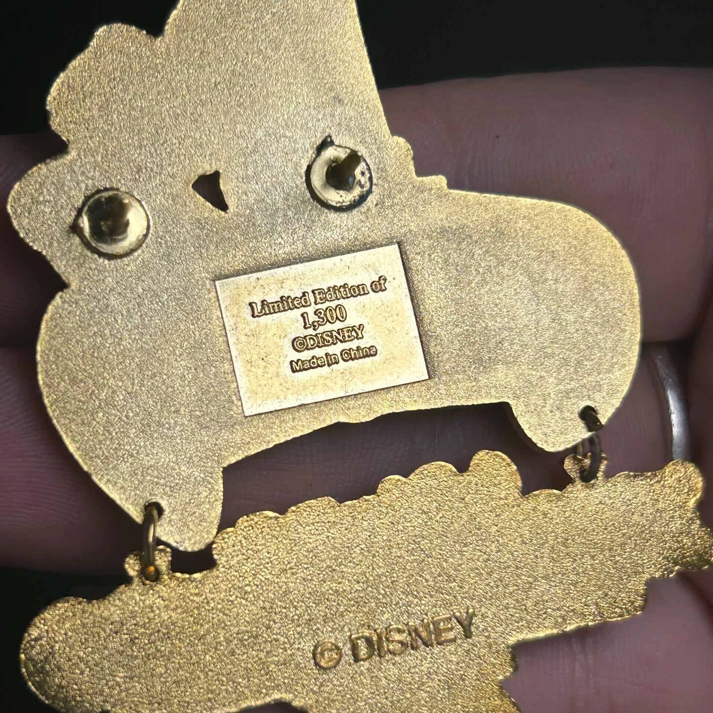 2001 - Merlin and Archimedes Reading A Book - Fantasyland - LE 1,300 - Disney Pin