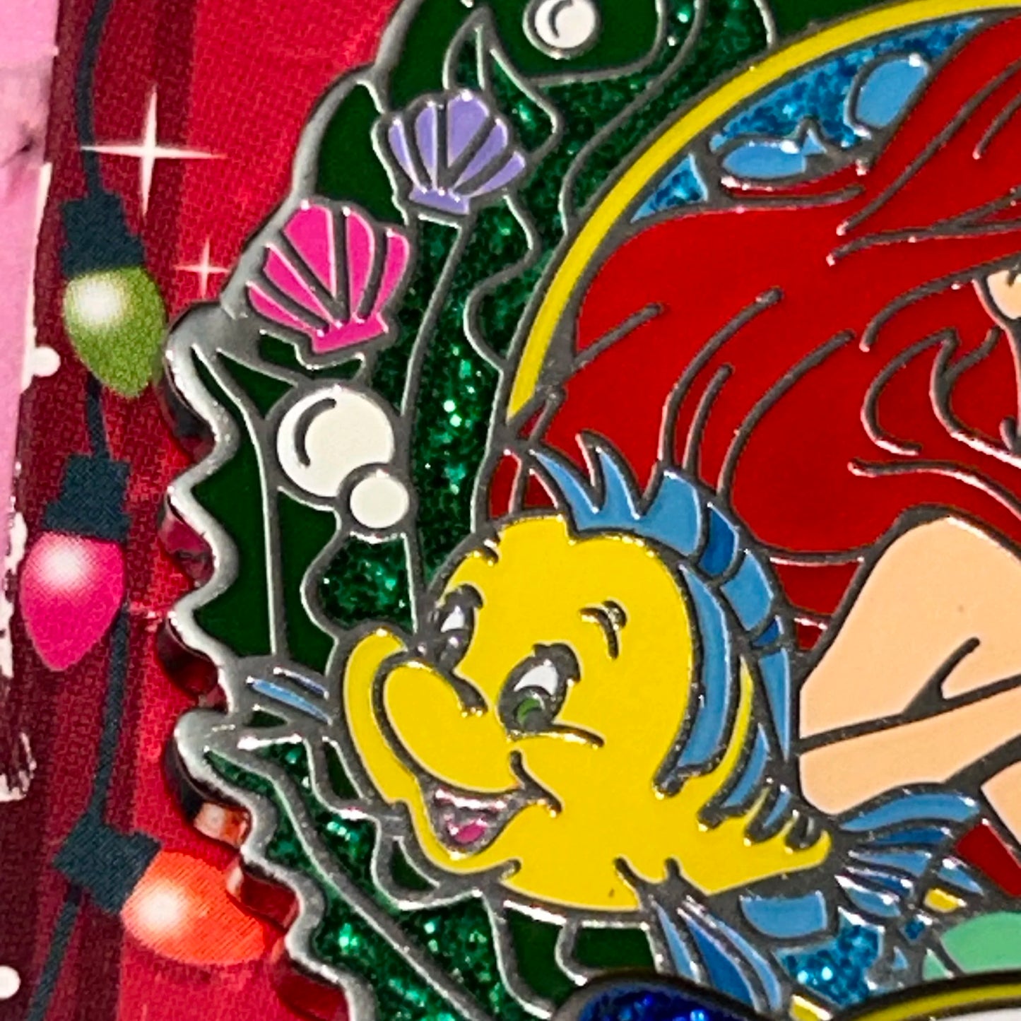 LE Ariel and Flounder Beach Club Resort Christmas Disney Pin