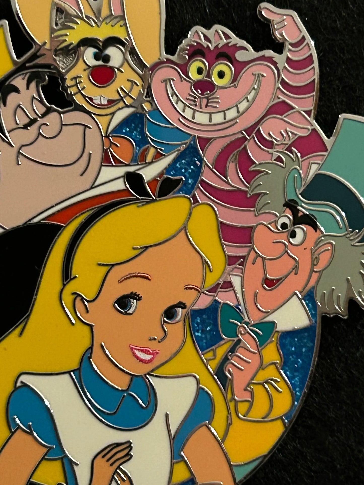 2025 - Alice in Wonderland - Character Cluster - Disney Pin
