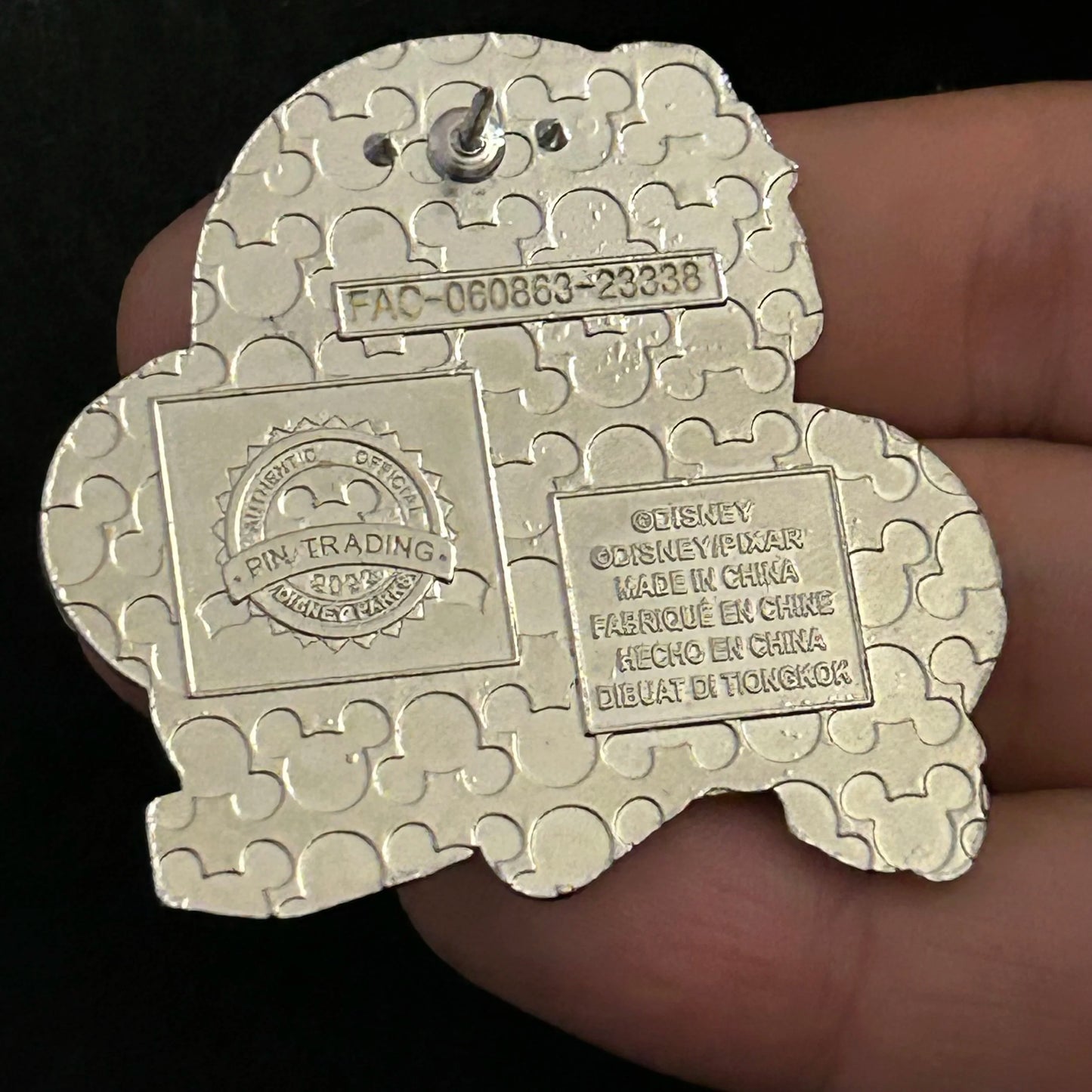 2022 - Woody Leaning - Pixar - Toy Story Land - Disney Pin
