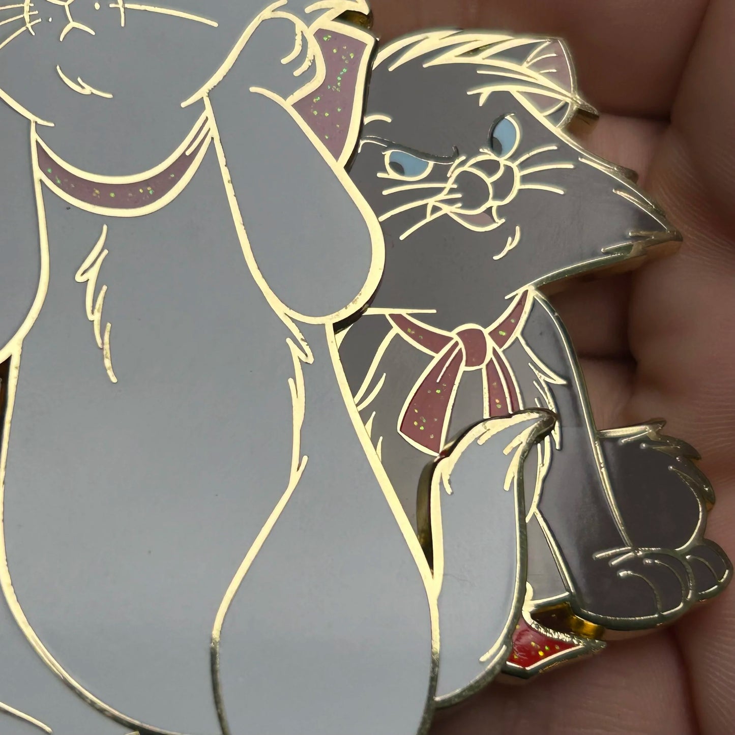 Pink a la Mode - MII - Marie, Berlioz, & Toulouse - LE 300 - Disney Pin