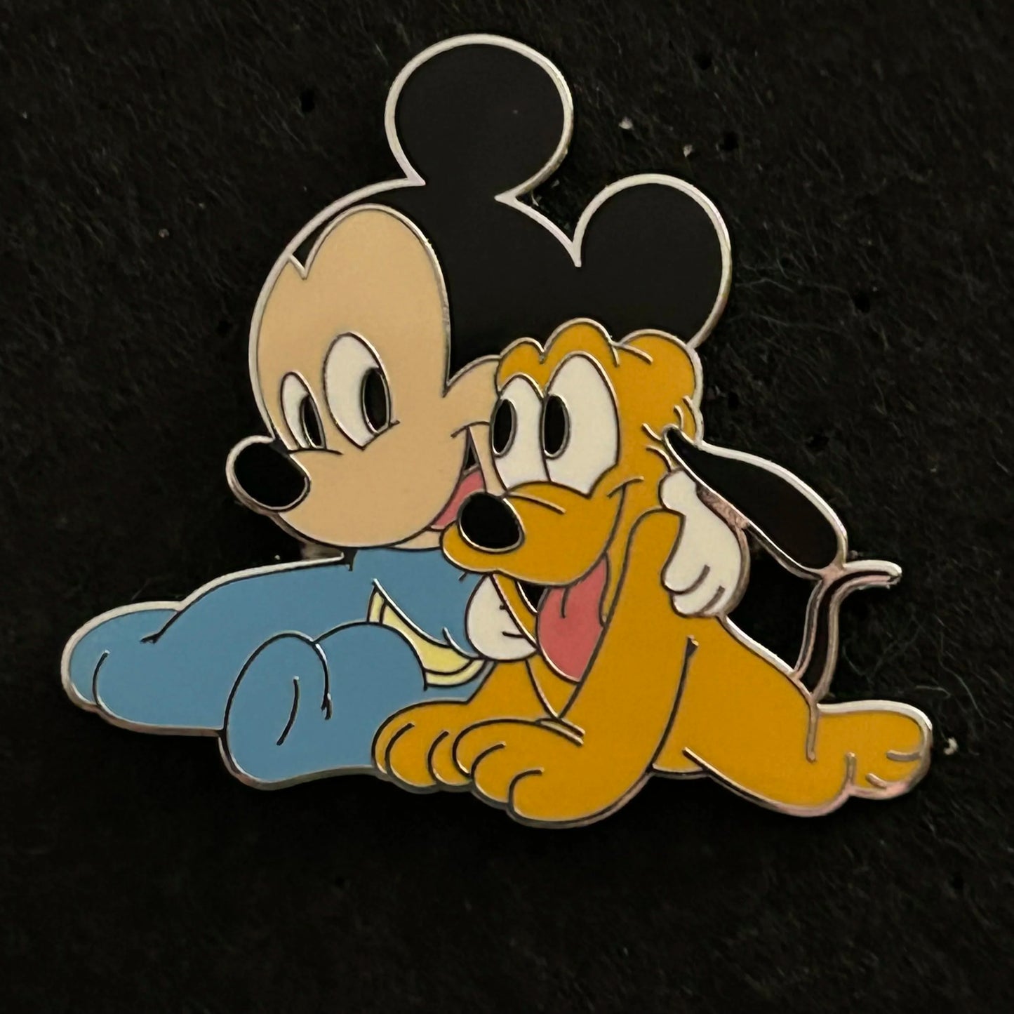 2023 - Baby Mickey and Pluto - Disney Pin