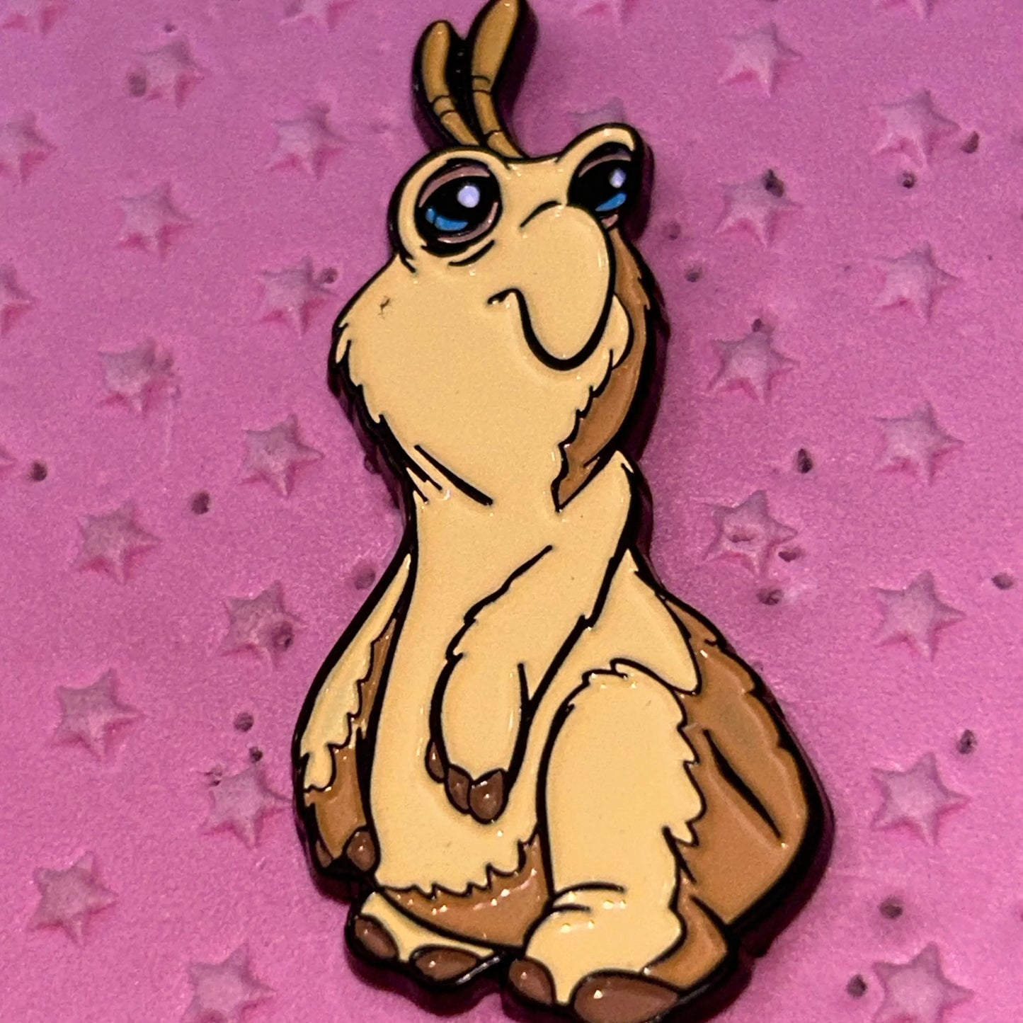 2021 D23 LE Skippy Pin from Alien/ Stitch