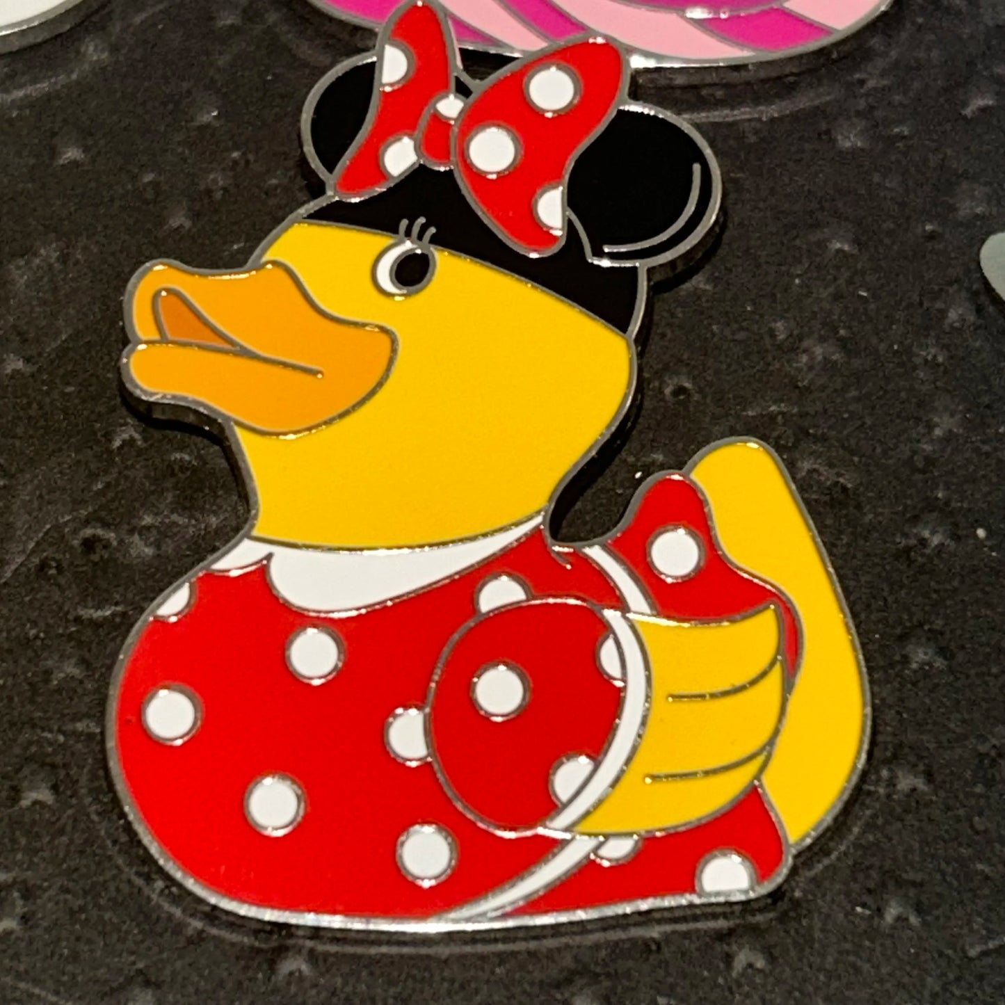 2025 - Minnie Mouse - Rubber Duck Mystery Pin