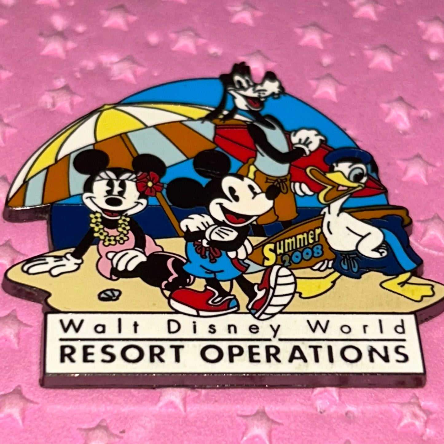2008 cast exclusive resort operations pin