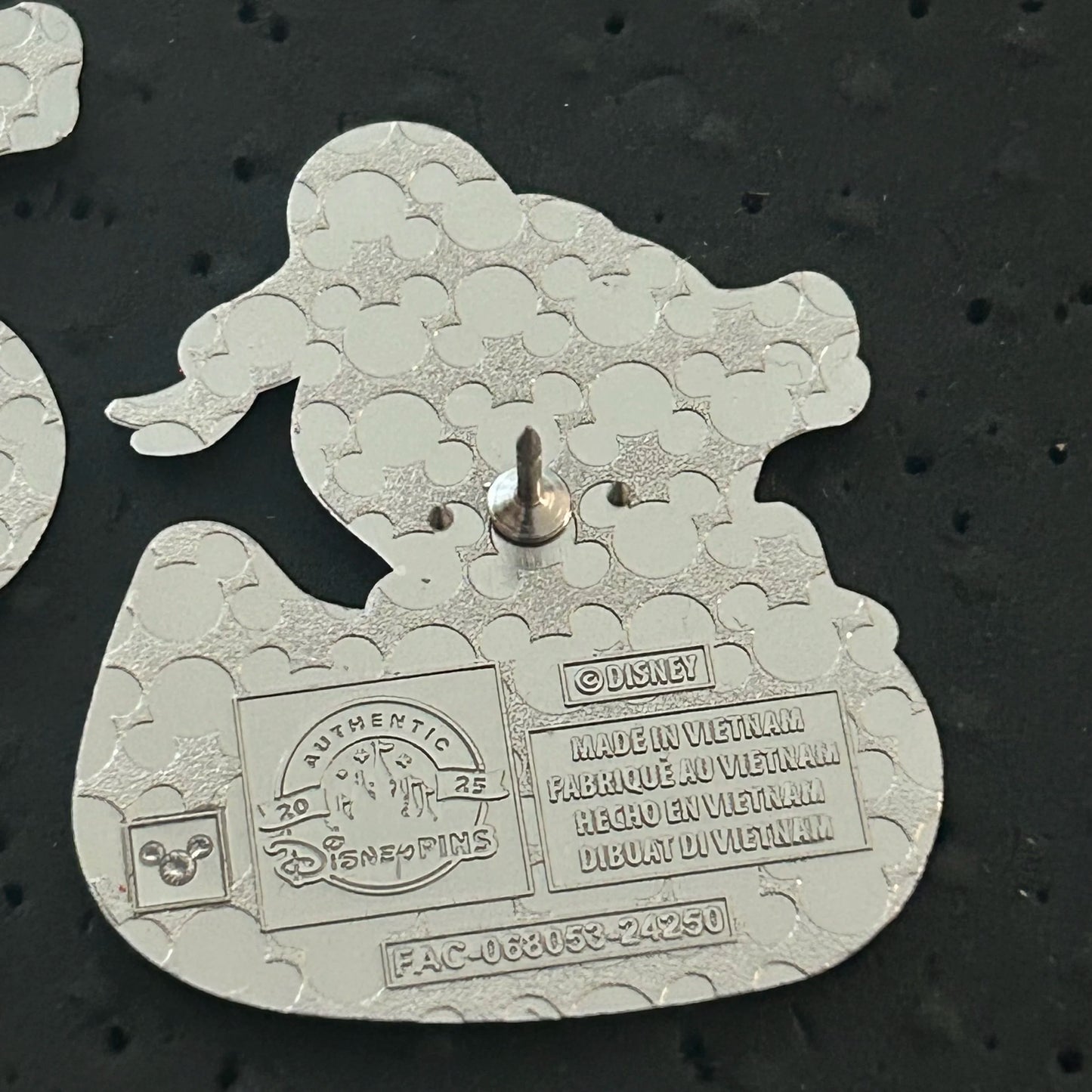 FULL SET - 2025 - Rubber Duck Mystery Series - 16 Disney Pins