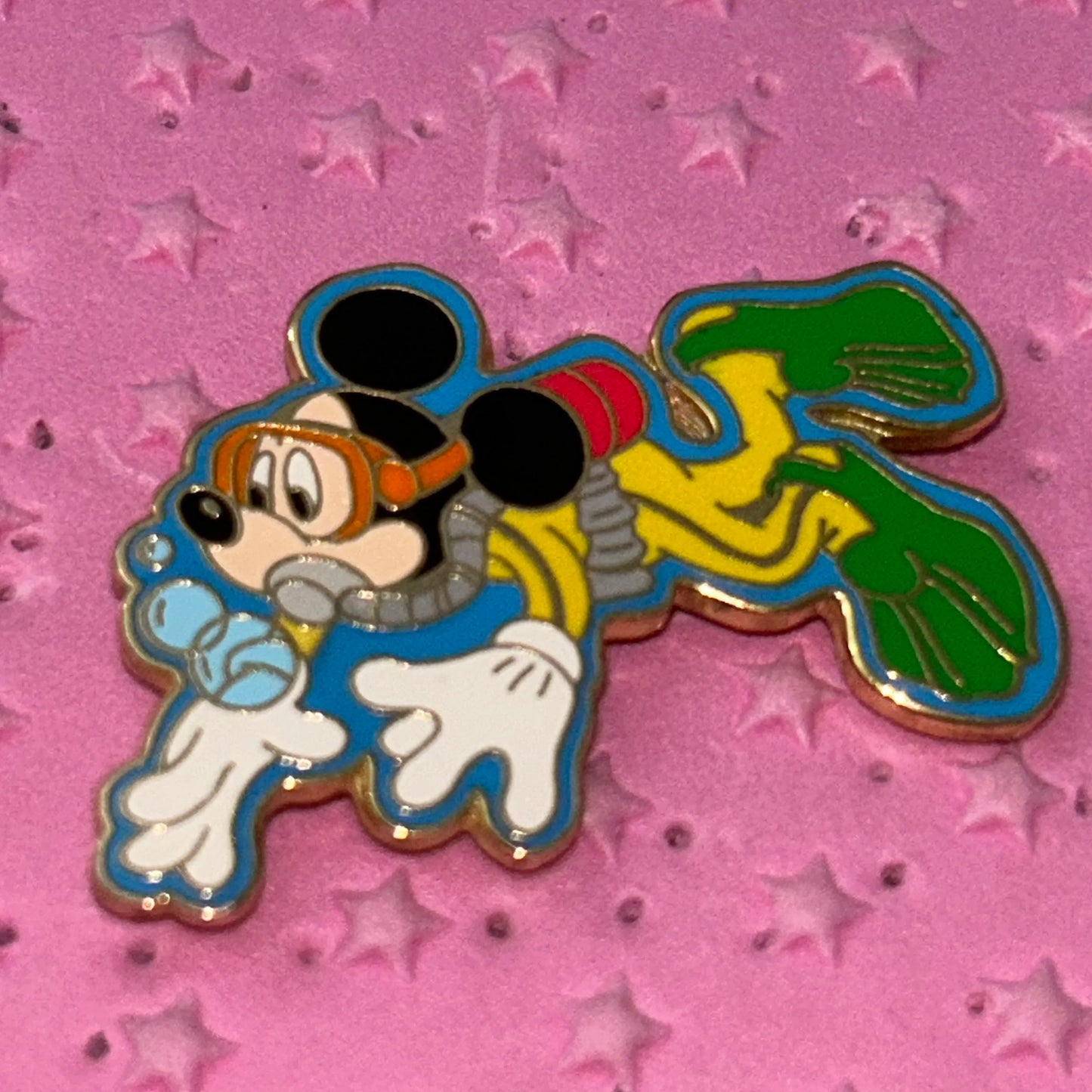 Vintage Mickey Mouse scuba diver pin