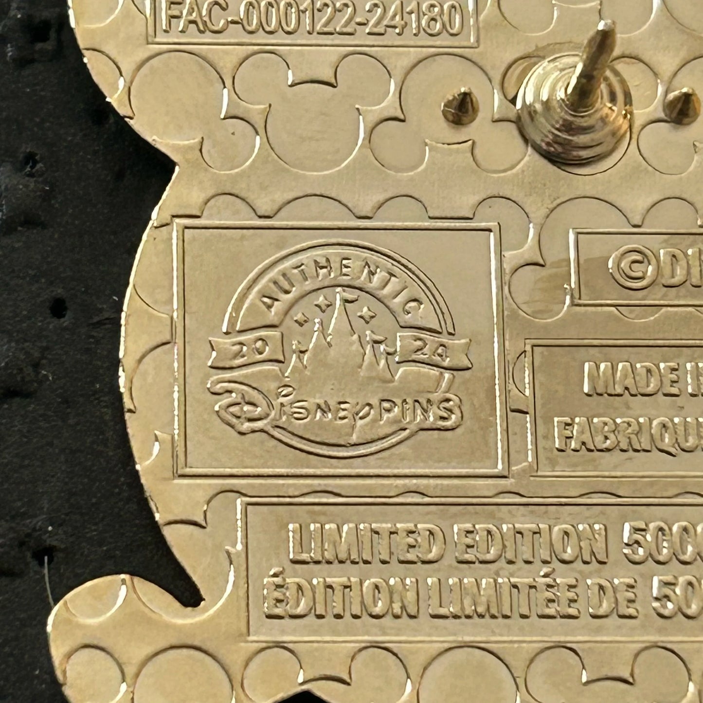 2024 - Minnie Mouse - Holiday Munchling - LE - Disney Pin