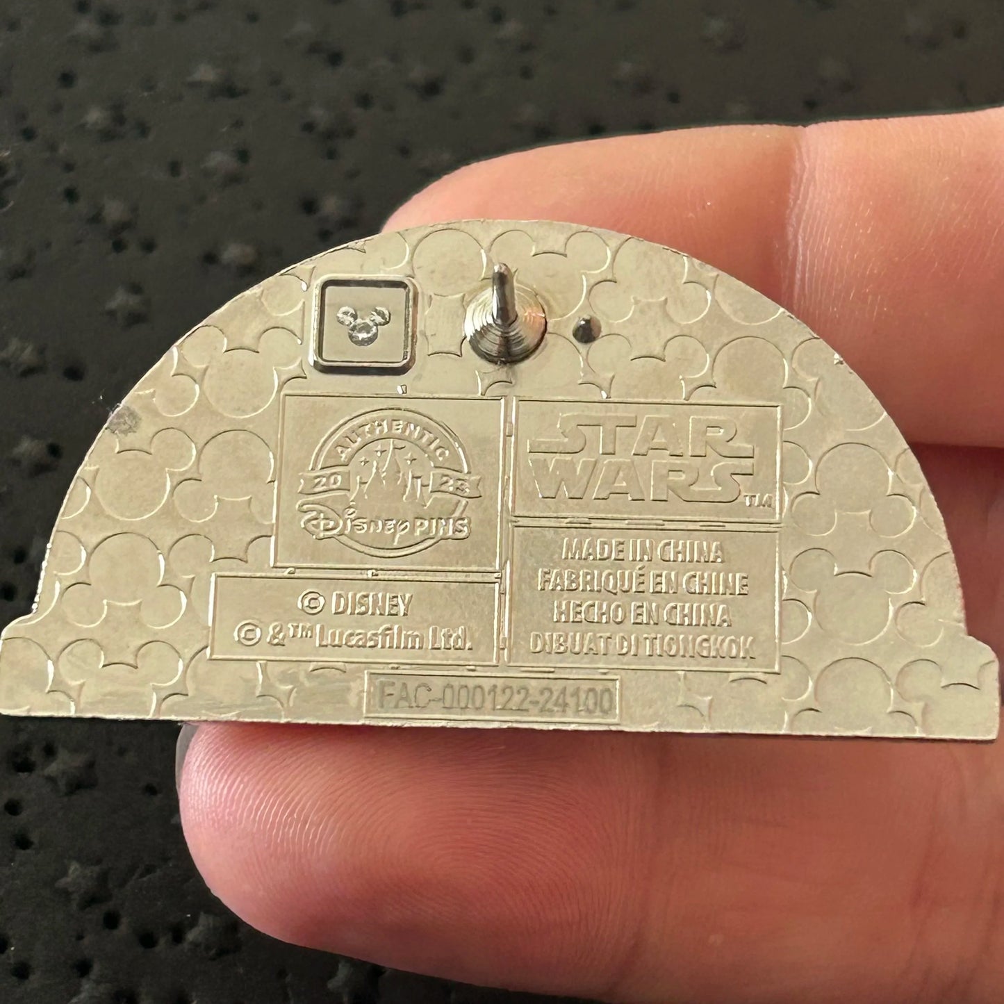 2023 - Grogu - Star Wars - Lucas Films - 3D - Half Bubble - Disney Pin