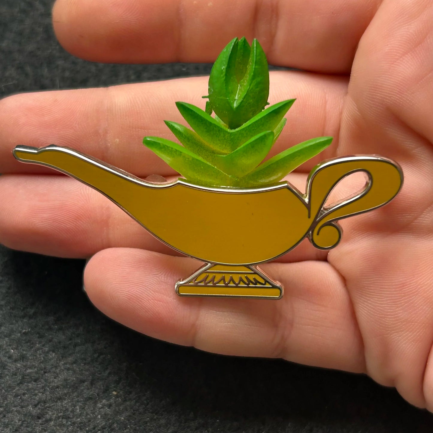 2024 - Genie - Aladdin - 3D - Succulent - Plant - Disney Pin