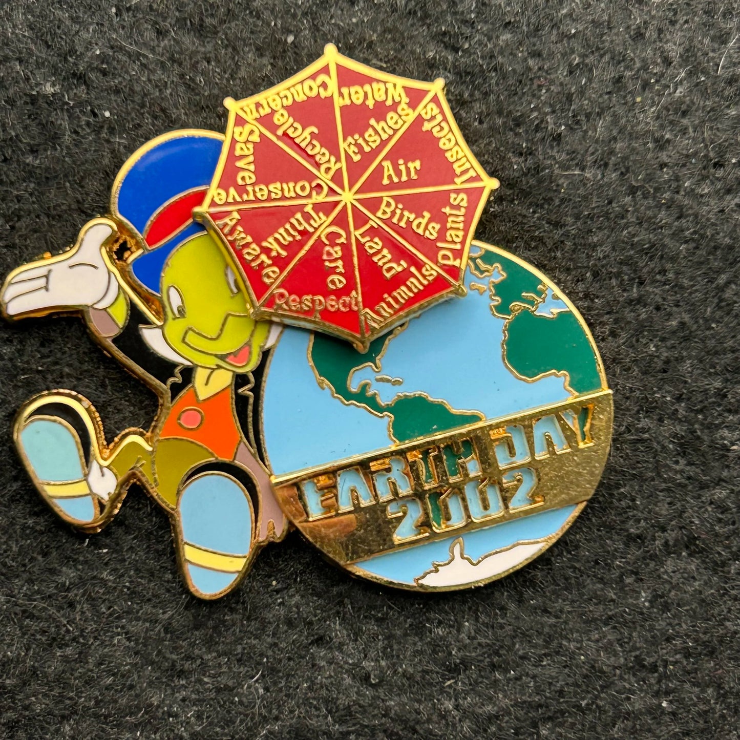 2002 - Jiminy Cricket - Pinocchio - Spinning Umbrella - LE 5,000 - Earth Day - Disney Pin