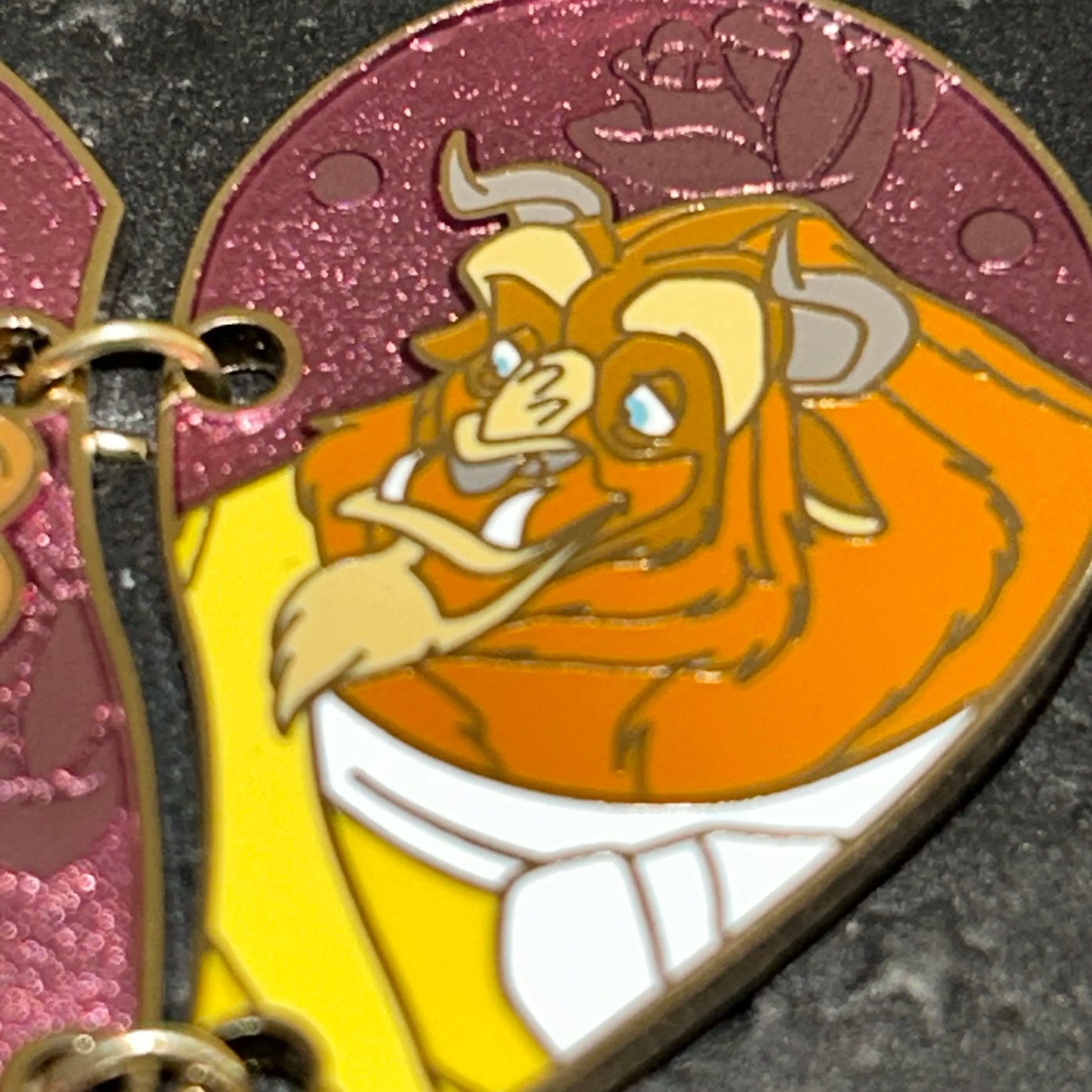 2016 - Belle and the Beast - Beauty and the Beast - Heart Shaped - Disney Pin