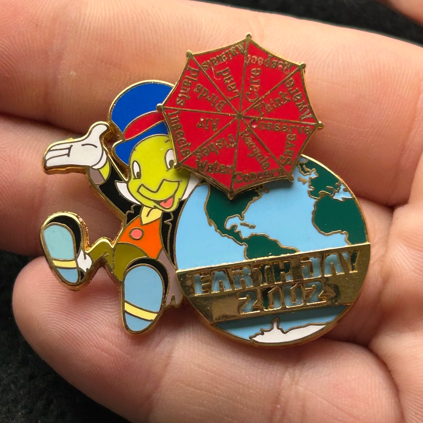 2002 - Jiminy Cricket - Pinocchio - Spinning Umbrella - LE 5,000 - Earth Day - Disney Pin