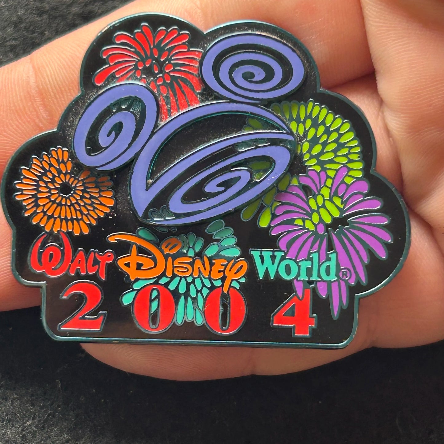 2004 - Mickey Mouse - Hat - Retro Colors - WDW - Disney Pin