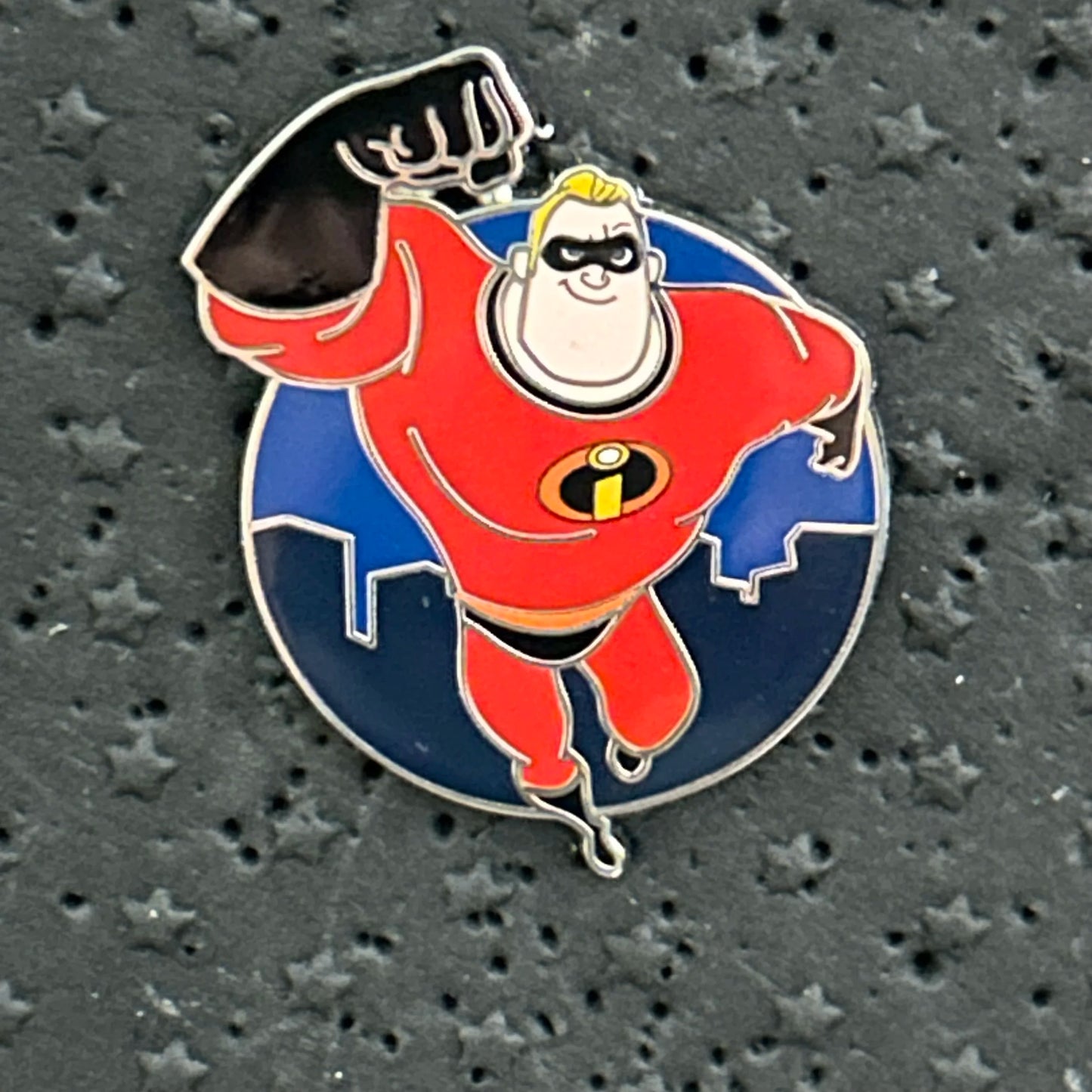 2024 - Mr Incredible- The Incredibles - Pixar - Mystery Series - Disney Pin