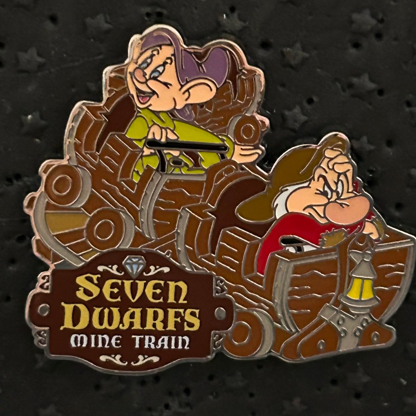 2024 - Dopey and Grumpy - Seven Dwarfs Mine Train - MGK - WDW - Disney Pin