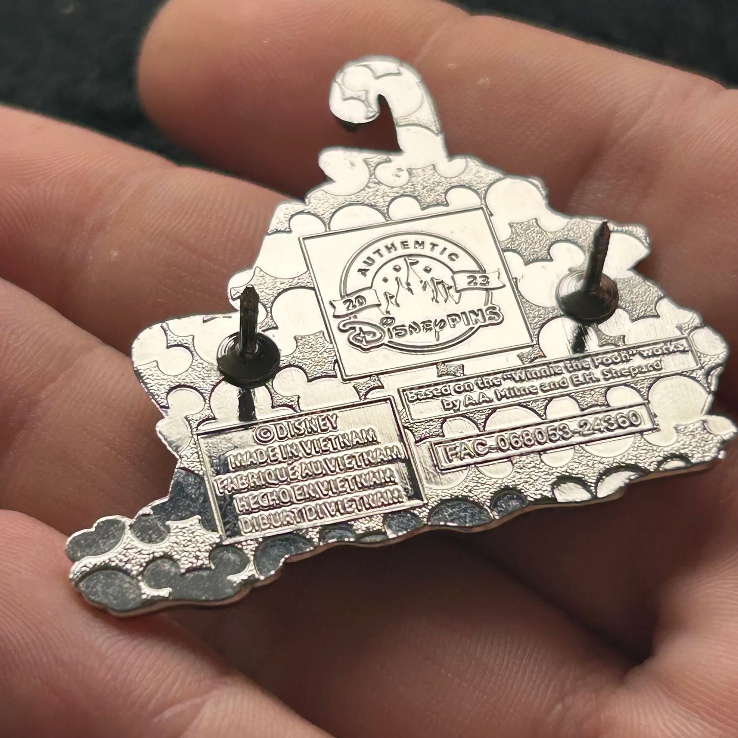 2023 - Rabbit, Kanga, Roo and Tigger - Paddling in Umbrella - Disney Pin