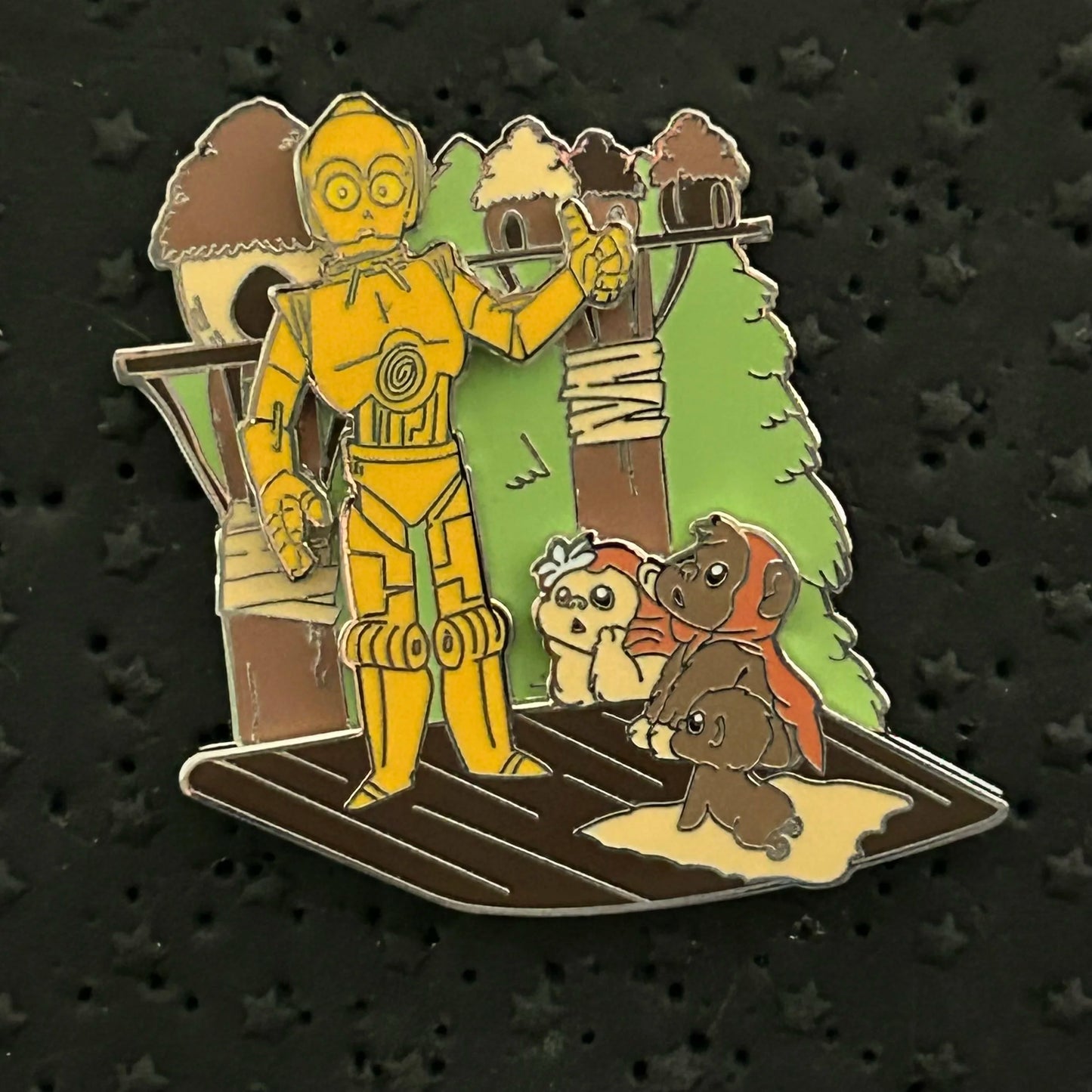 2023 - C3-PO and Ewoks - Star Wars - Lucas Films - Disney Pin on Pin