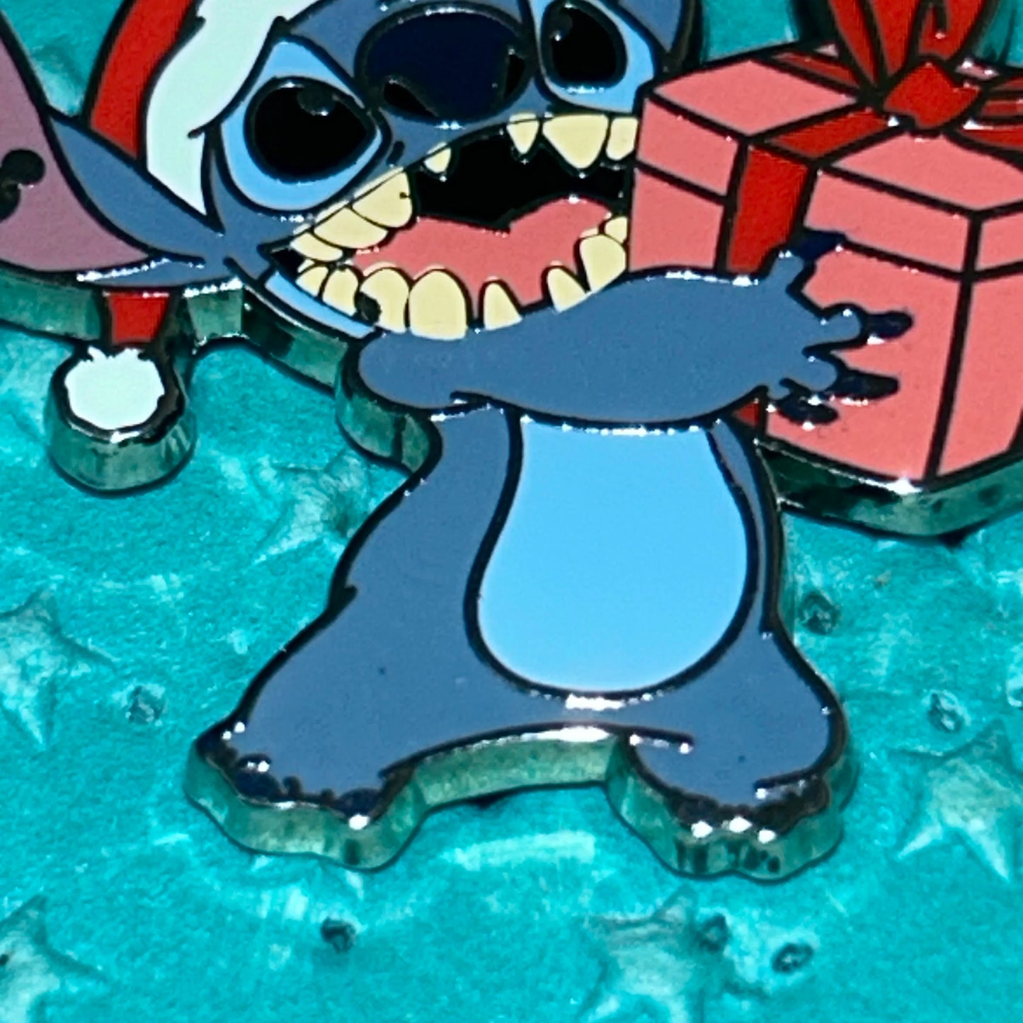 2024 Hidden Disney Stitch Christmas Chaser