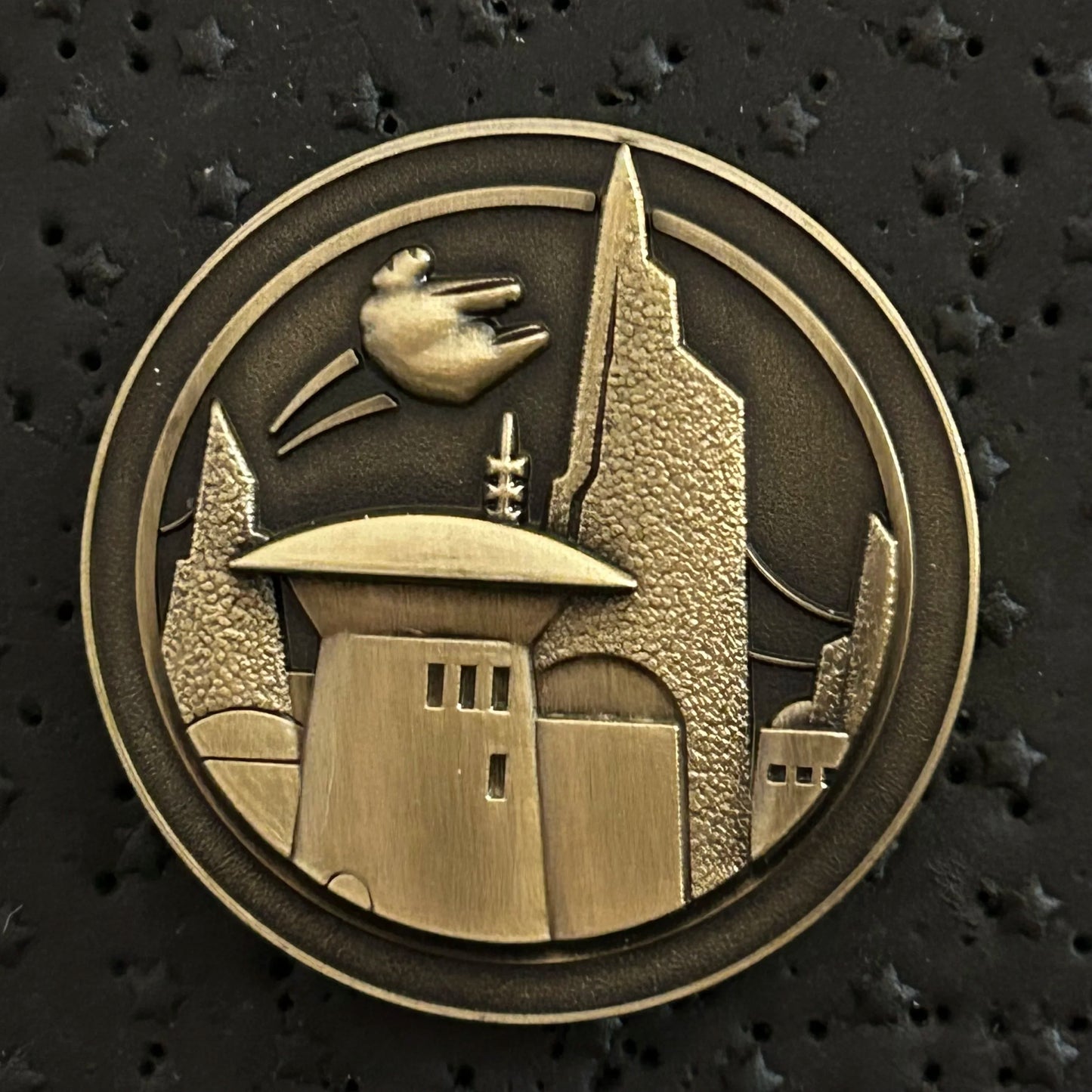 2019 - Ogas Cantina - Black Spire Outpost - Galaxys Edge - Star Wars - Hinge - Disney Pin