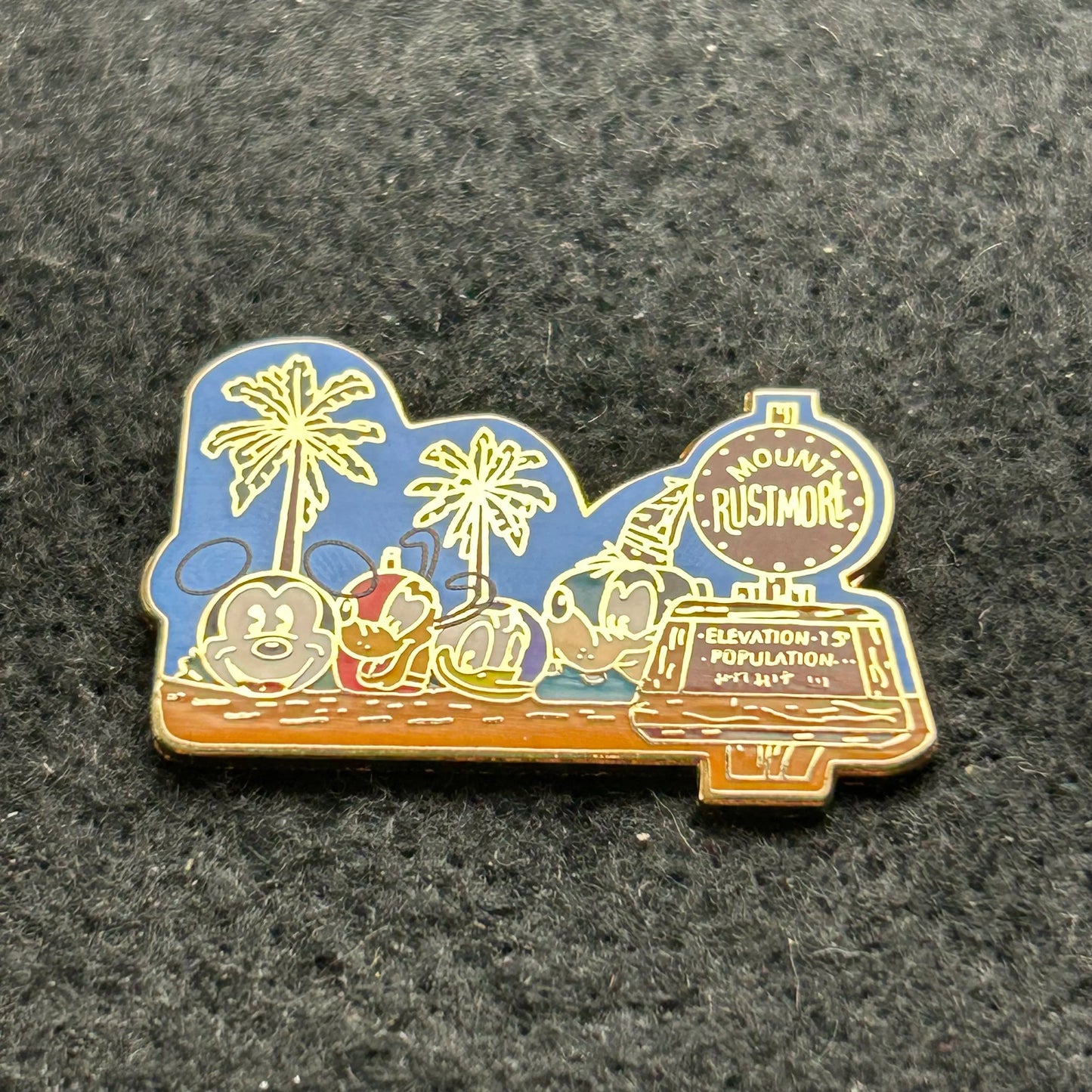 Mickey, Pluto, Donald, Goofy - Mount Rushmore - Castaway Cay - DCL - Disney Pin