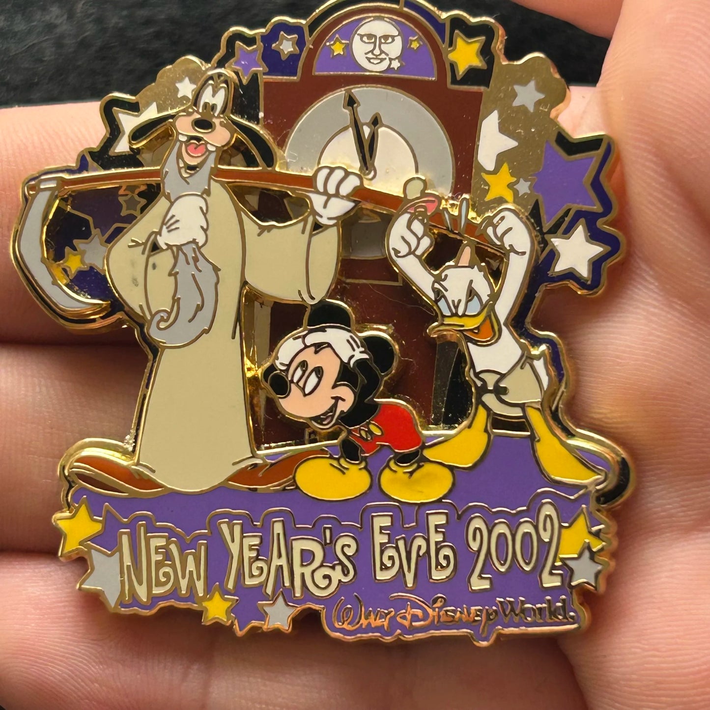 2002 - Goofy, Mickey and Donald Duck - New Years Eve - LE 7,500 - Disney Pin