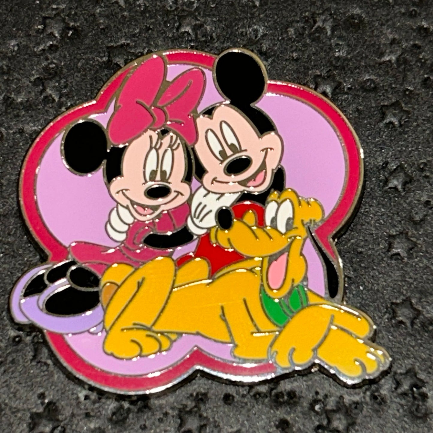 2011 - Mickey, Minnie and Pluto - Disney Pin