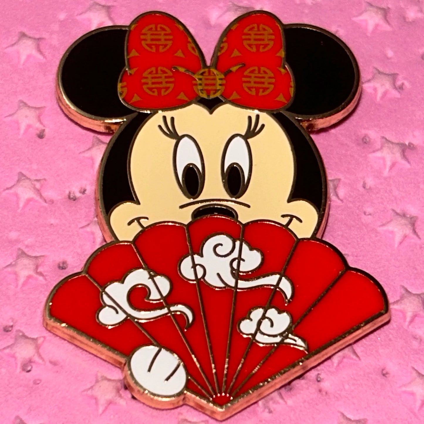 2024 Folding Fan Minnie Mouse Mystery Pin