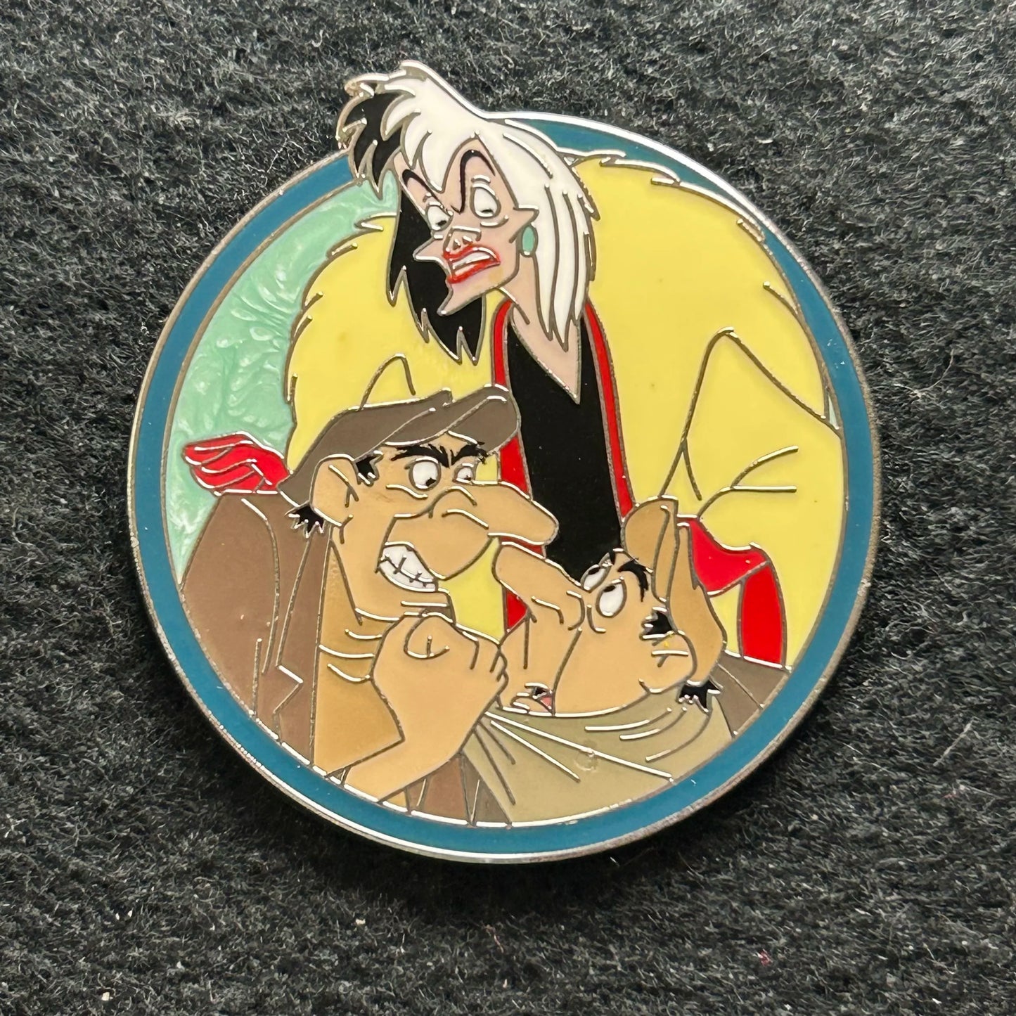 2025 - Cruella De Vil and Jasper and Horace Badun - Villain Series - Disney Pin