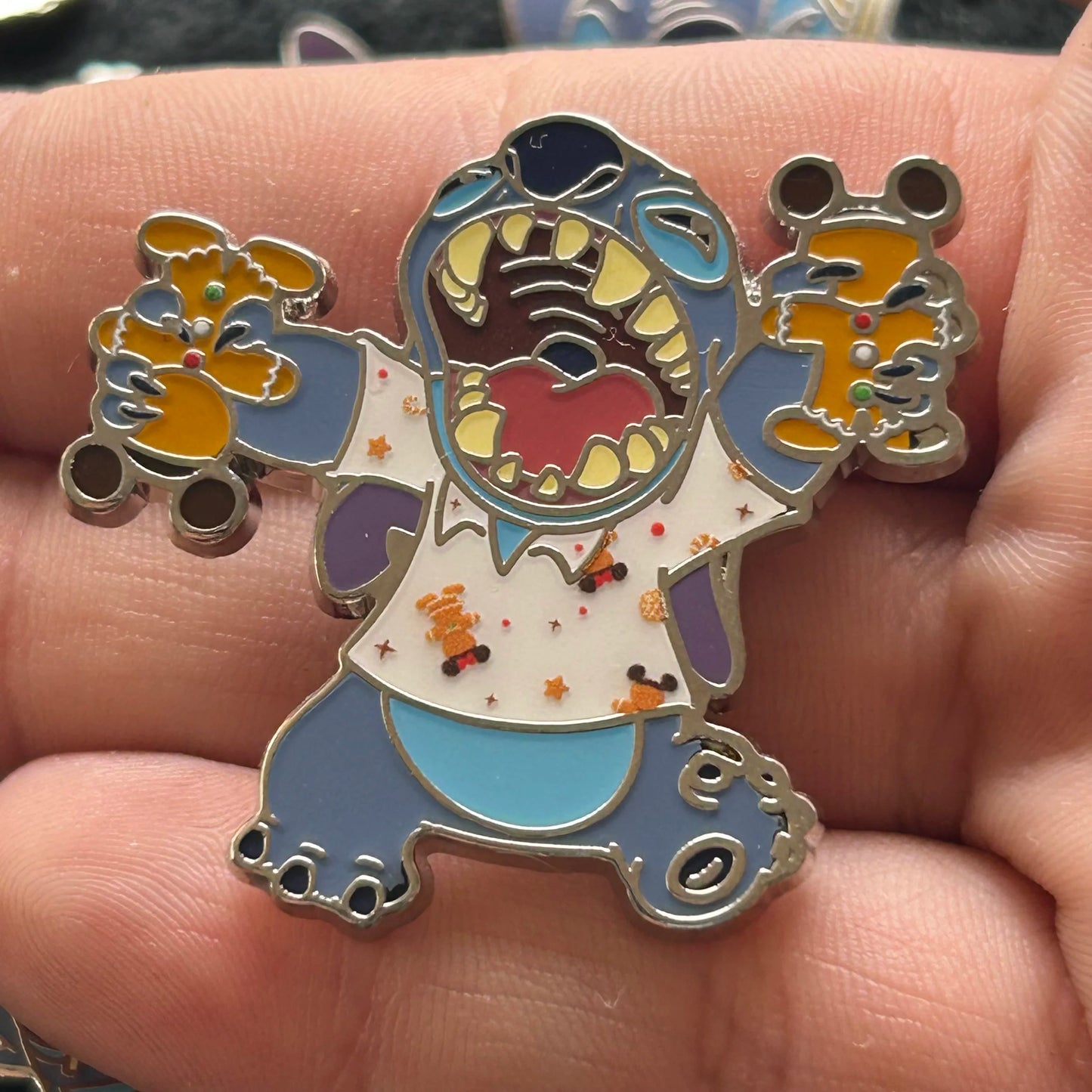 2024 - Full Set - Angel and Stitch - Snack Attack - Mystery Series - 16 Disney Pins