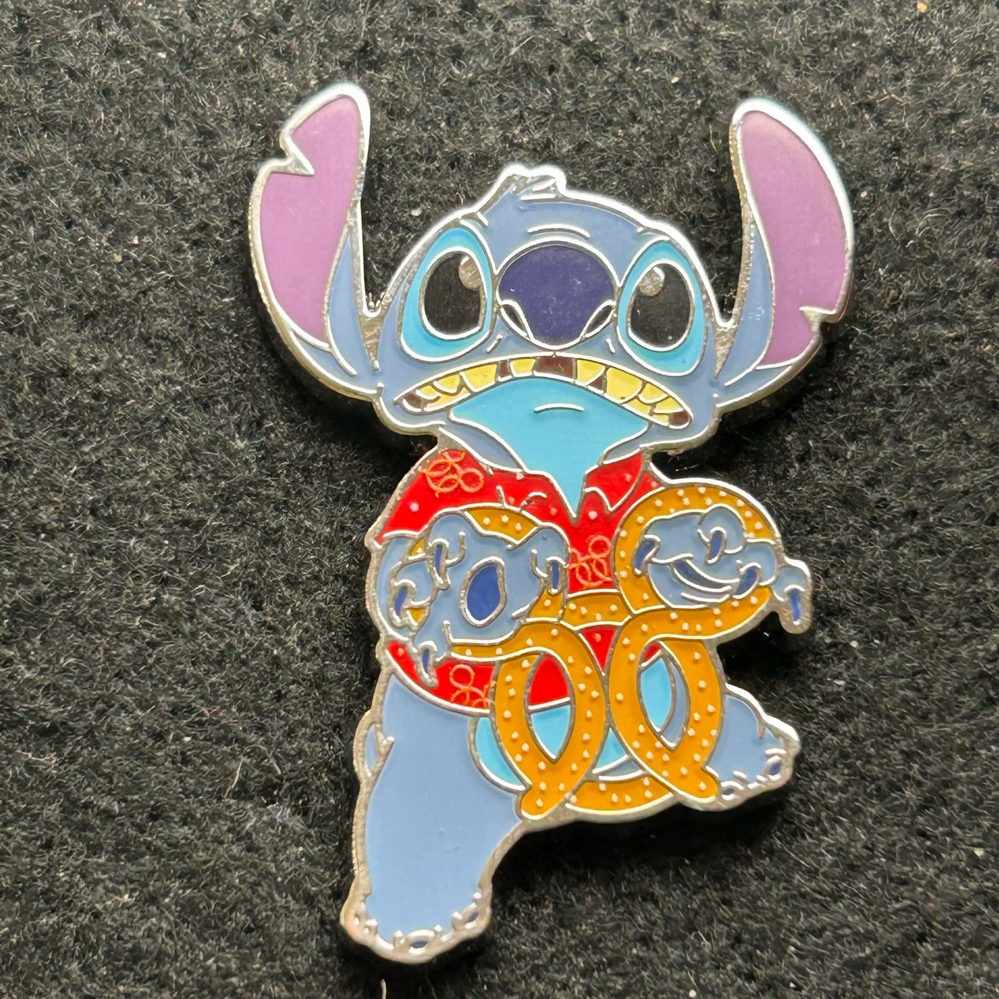 2024 - Full Set - Angel and Stitch - Snack Attack - Mystery Series - 16 Disney Pins