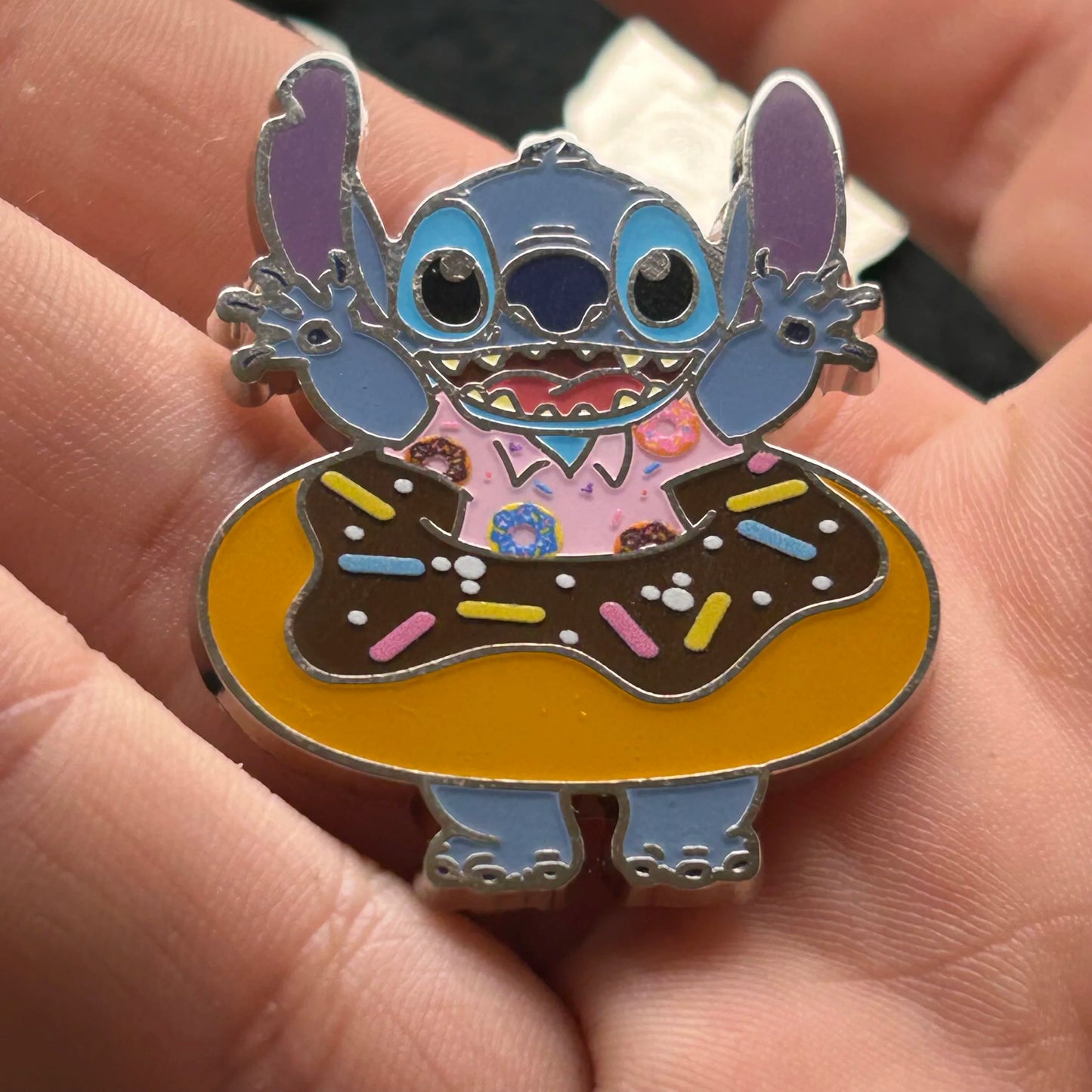 2024 - Full Set - Angel and Stitch - Snack Attack - Mystery Series - 16 Disney Pins