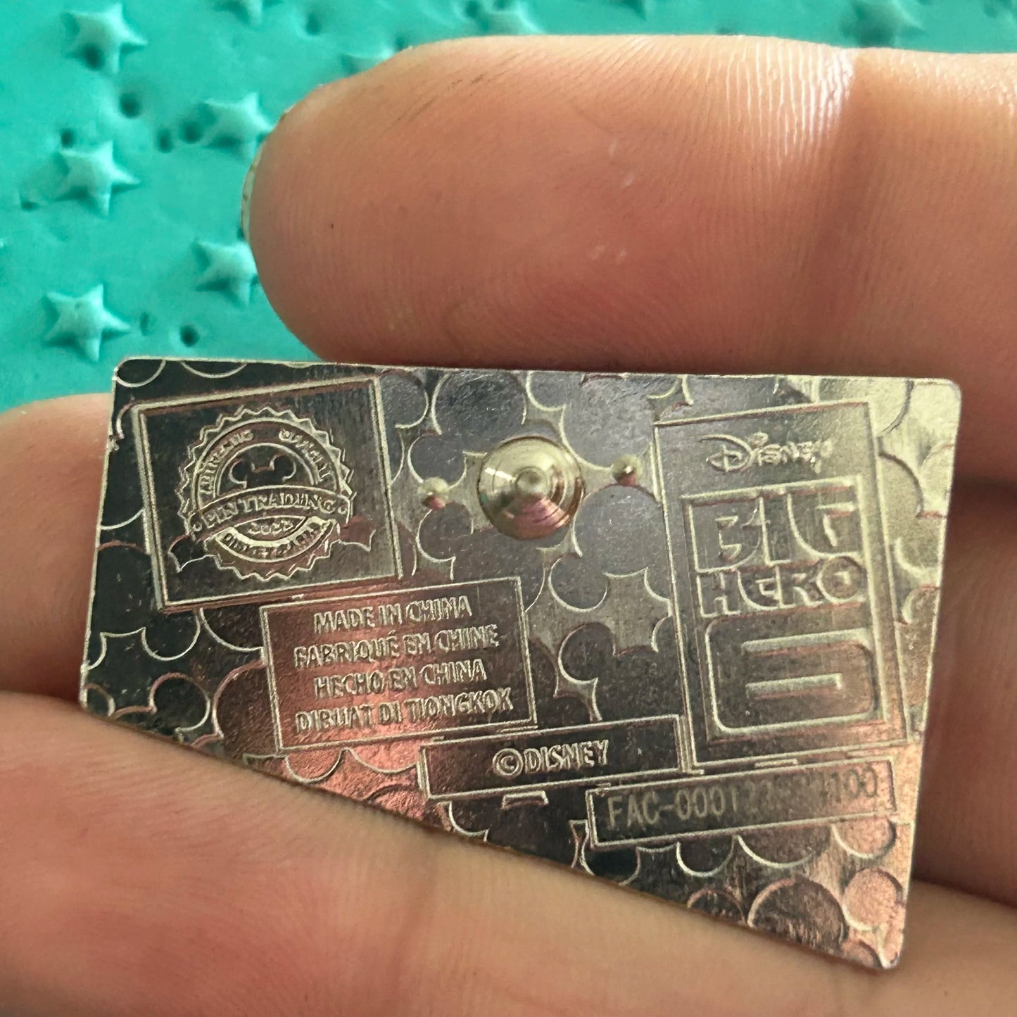 Wasabi Big Hero 6 Mystery Pin
