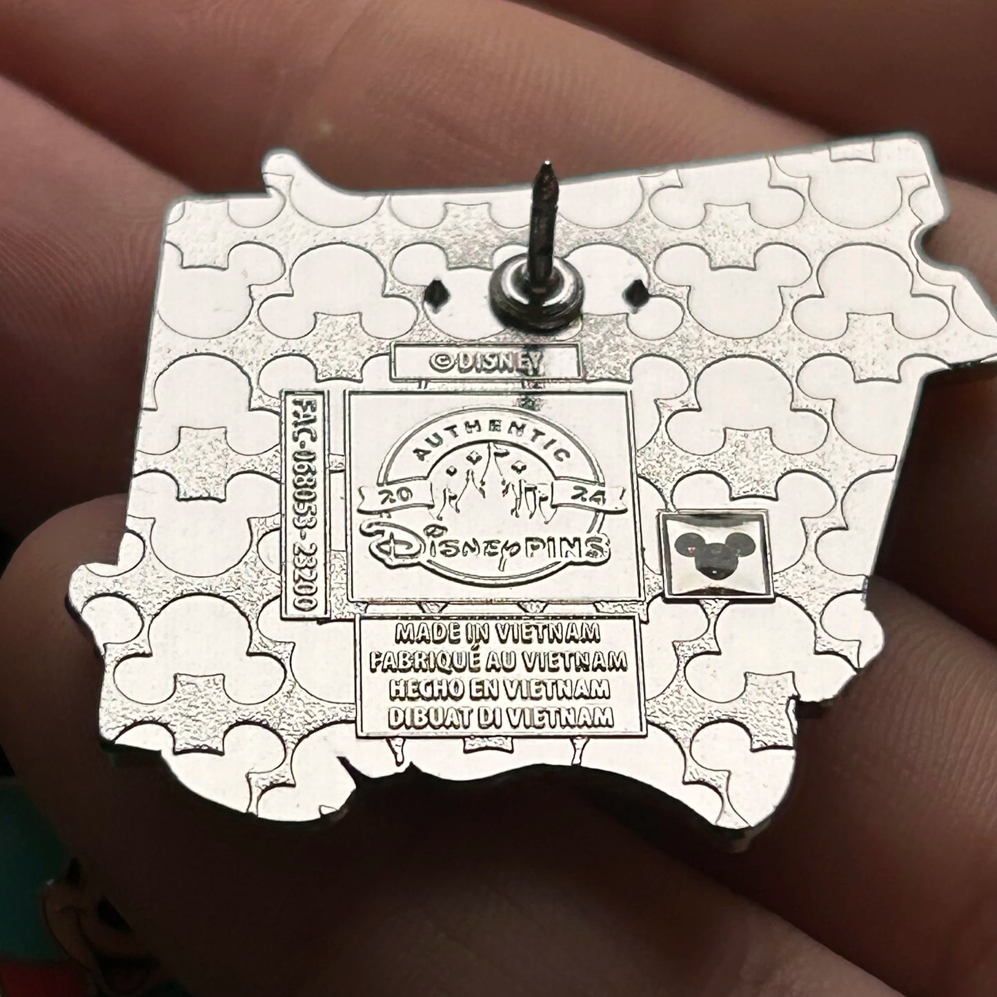 2024 - Full Set - Play in the Parks - Mystery Series - 8 Disney Pins