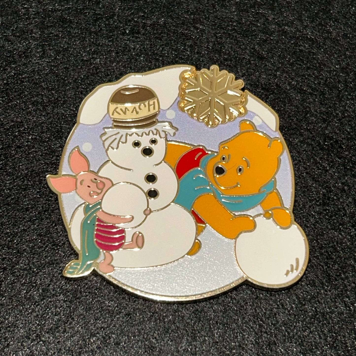 2024 - Winnie the Pooh and Piglet - Building a Snowman - Disney Pin