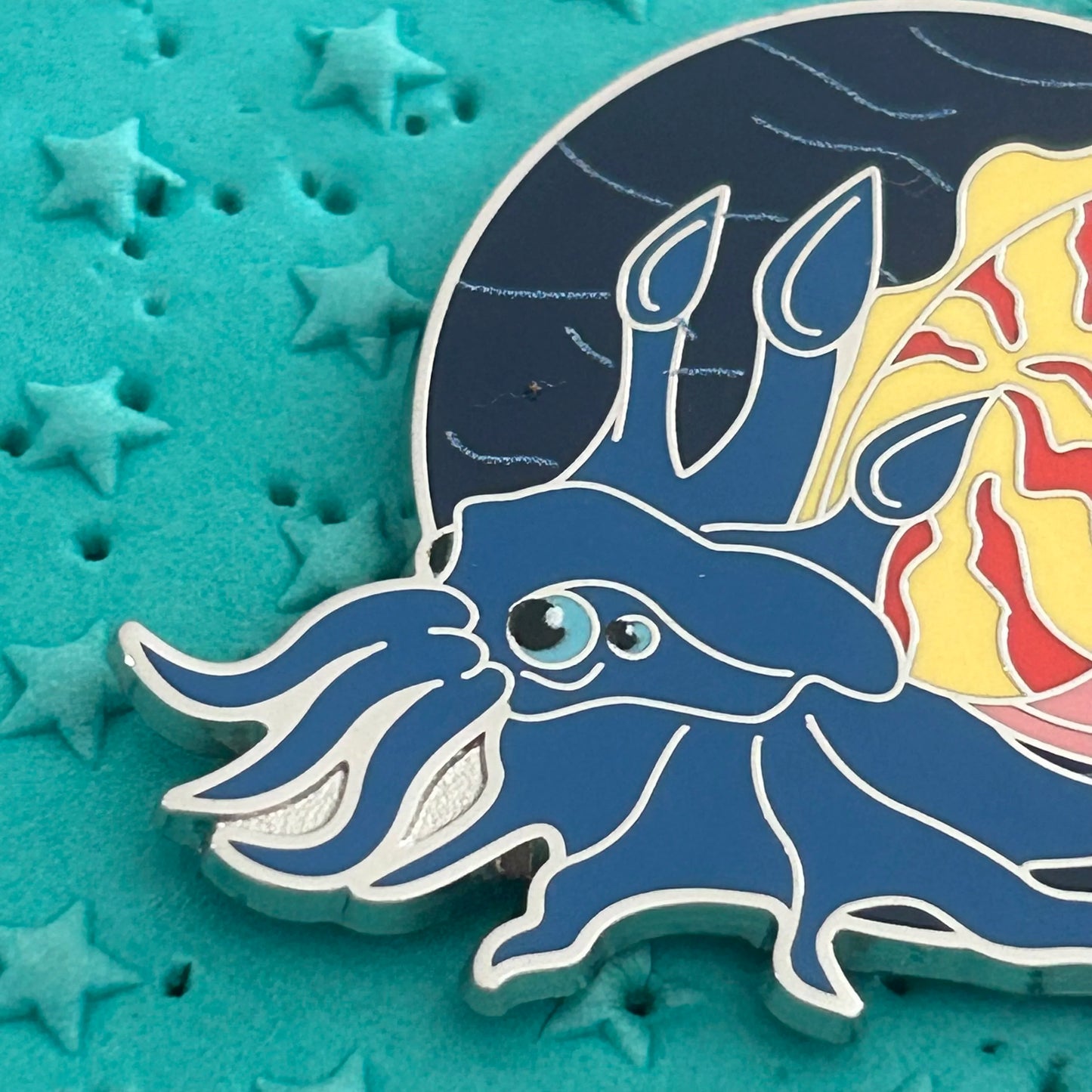 2023 Avatar Snail Pin