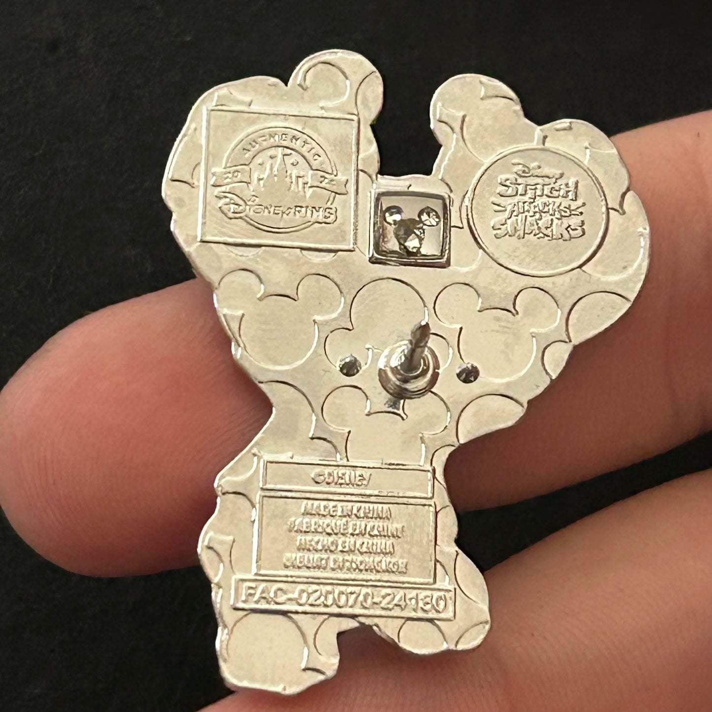 2024 - Stitch - Macaroons - Snack Attack - Mystery Series - Disney Pin