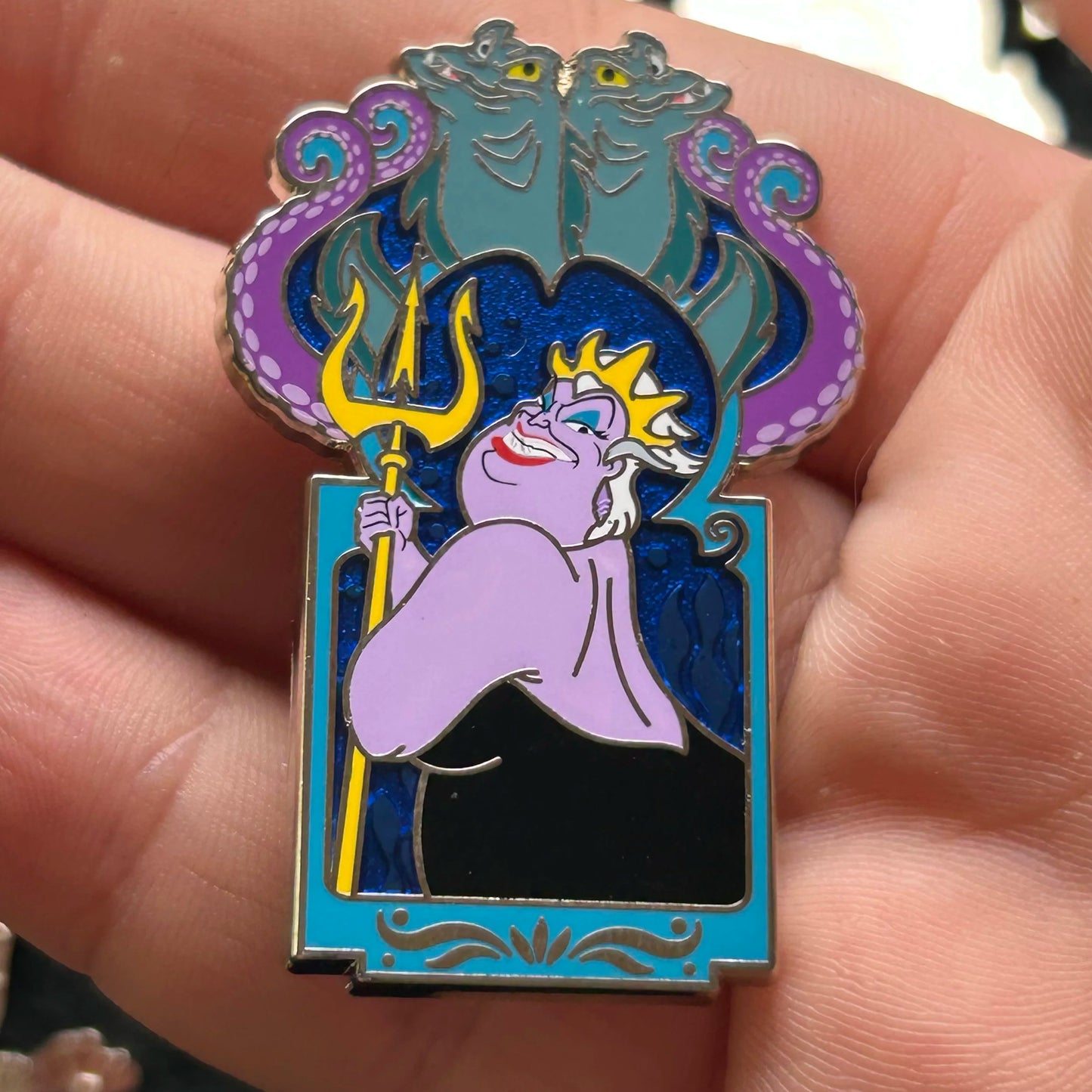 2024 - Full Set - Villains - Window - Mystery Series - 8 Disney Pins