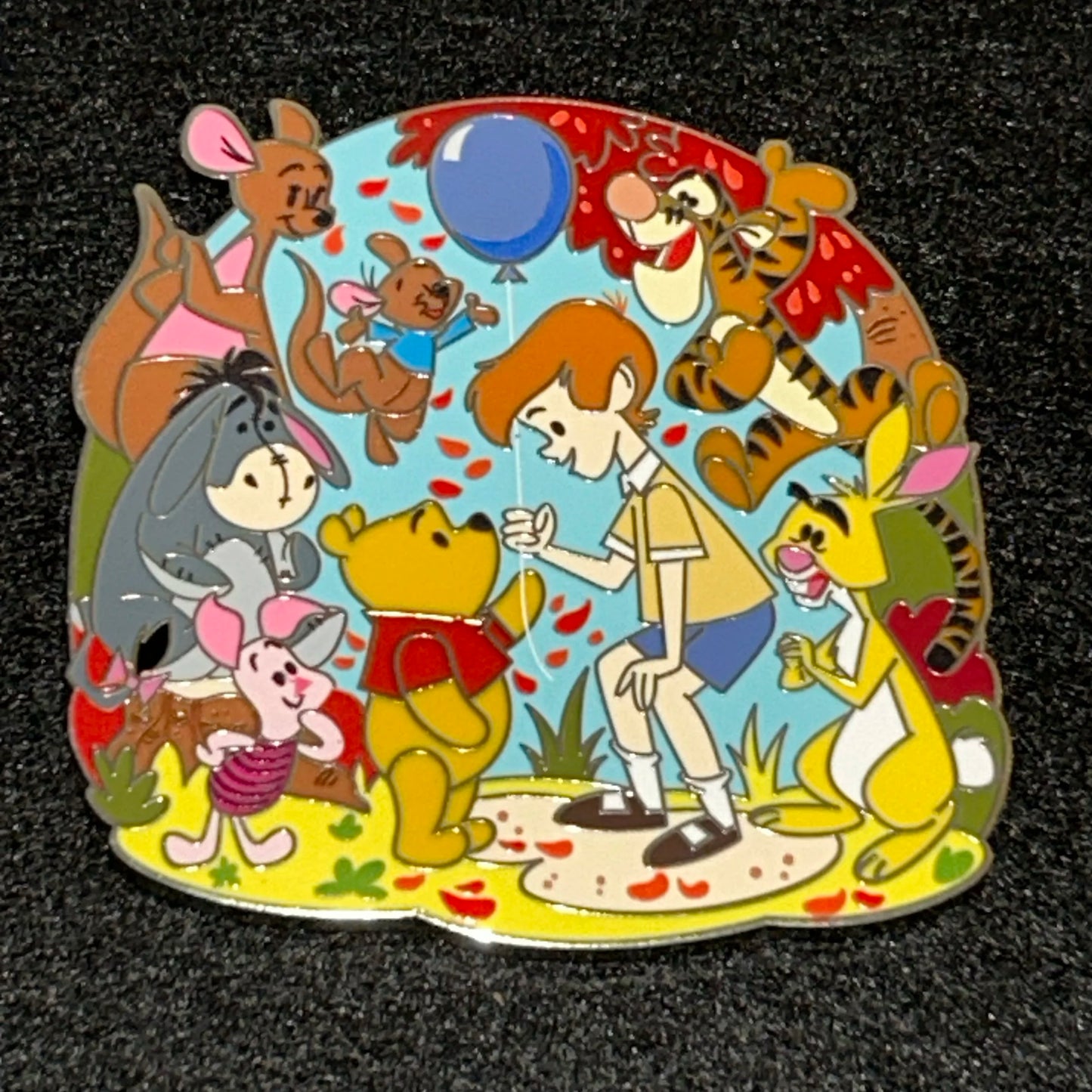 2024 - Adventures of Winnie the Pooh - Supporting Cast - Disney Pin