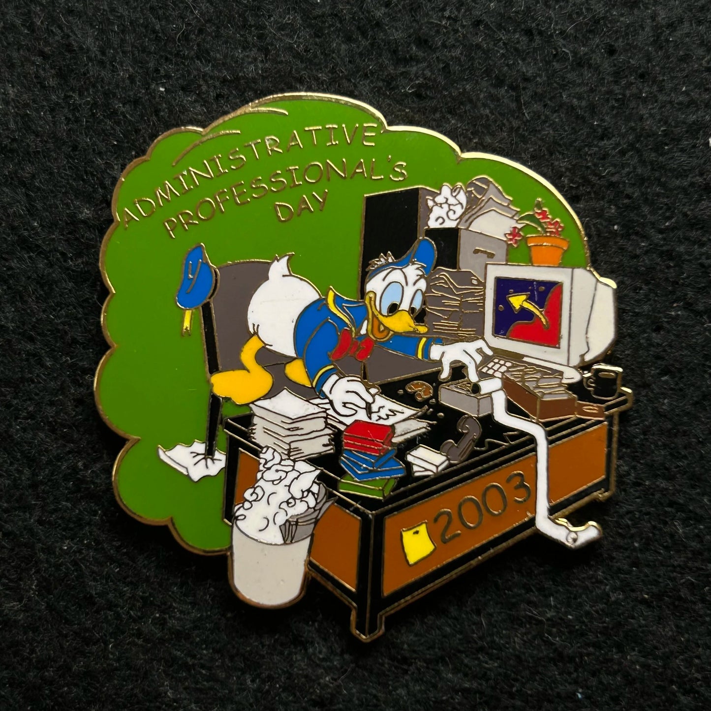 2003 - Donald Duck - Administrative Professionals Day - LE 3,000 - Disney Pin