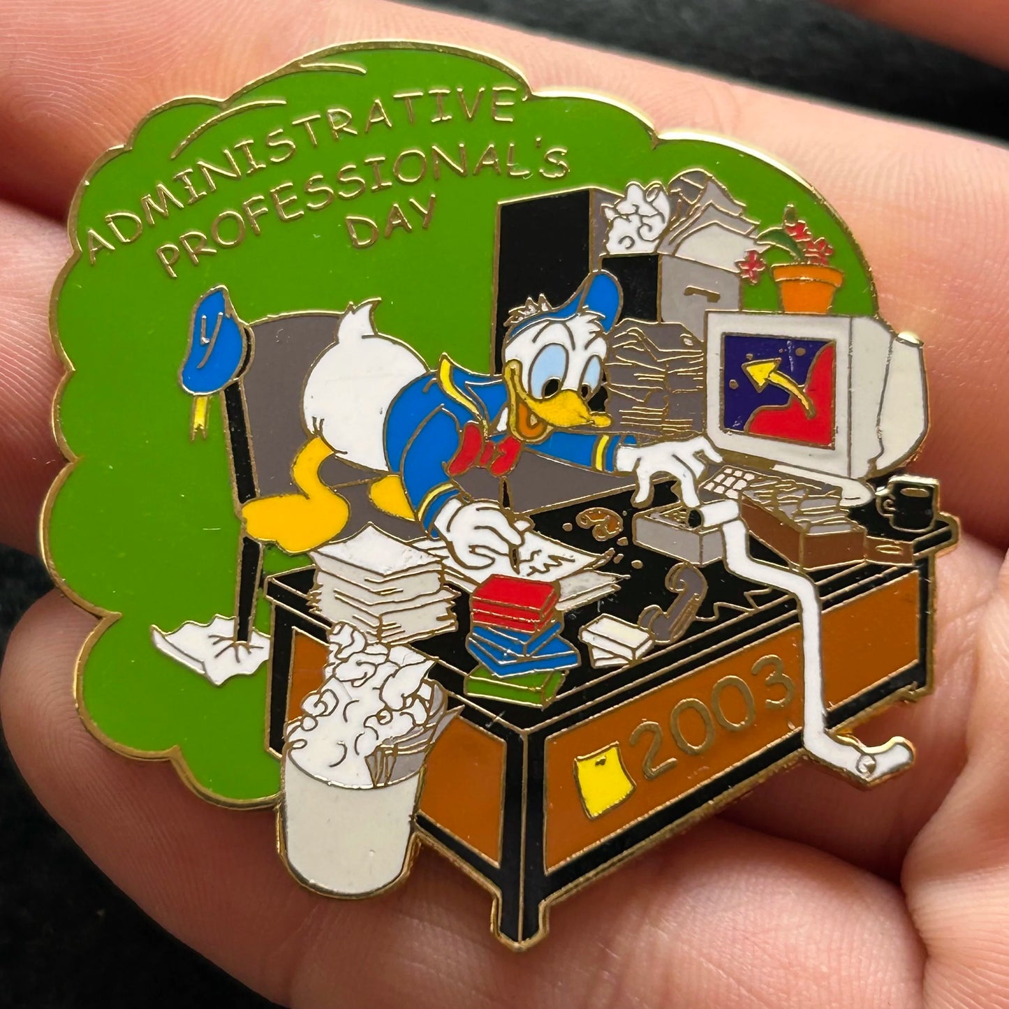 2003 - Donald Duck - Administrative Professionals Day - LE 3,000 - Disney Pin