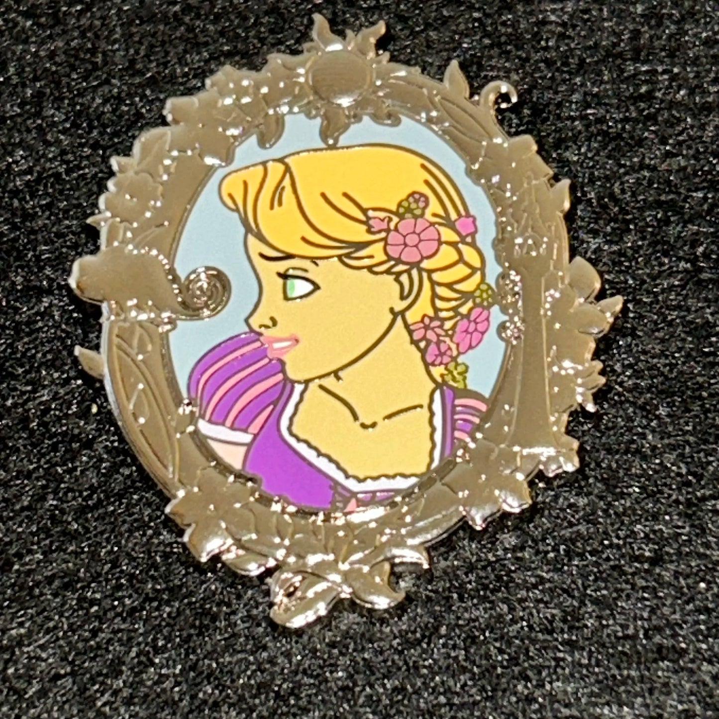 2024 - Rapunzel - Tangled - Side Profile - Portrait - Princess Series - Disney Pin