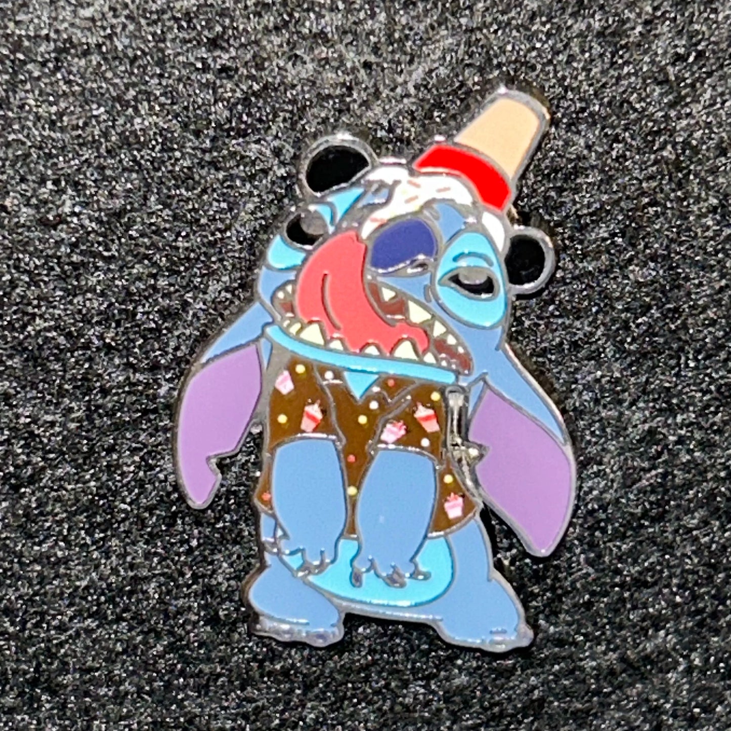 2024 - Stitch - Ice Cream Cone Dripping From His Head - Stitchs Snack Attack Mystery Pin