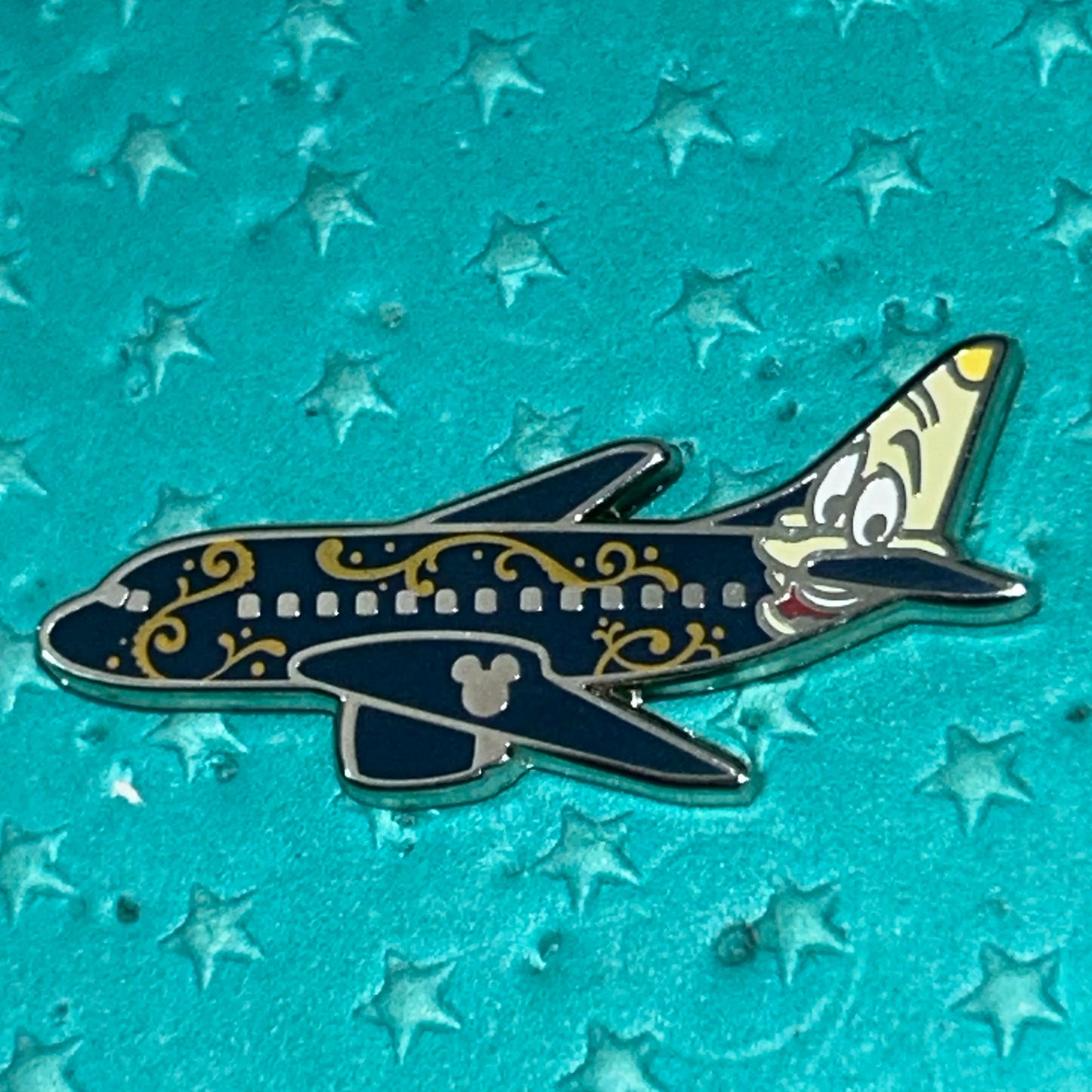 Lumiere Hidden Disney Airplane Pin