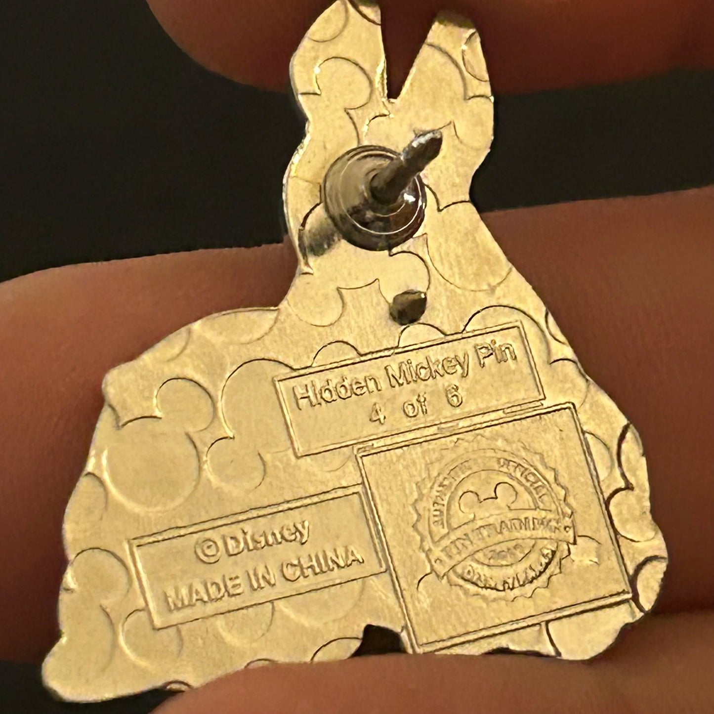 2019 - Bambi and His Mother - Snuggling - Hidden Mickey - Disney Pin