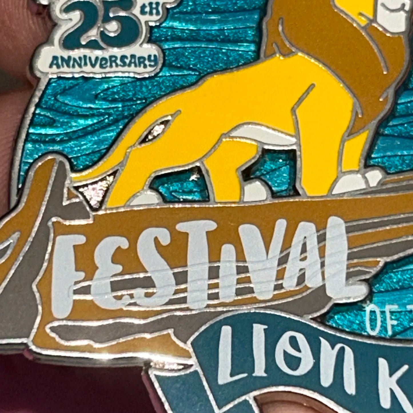 2023 - DAK - Festival of the Lion King - LE - Adult Simba Pin