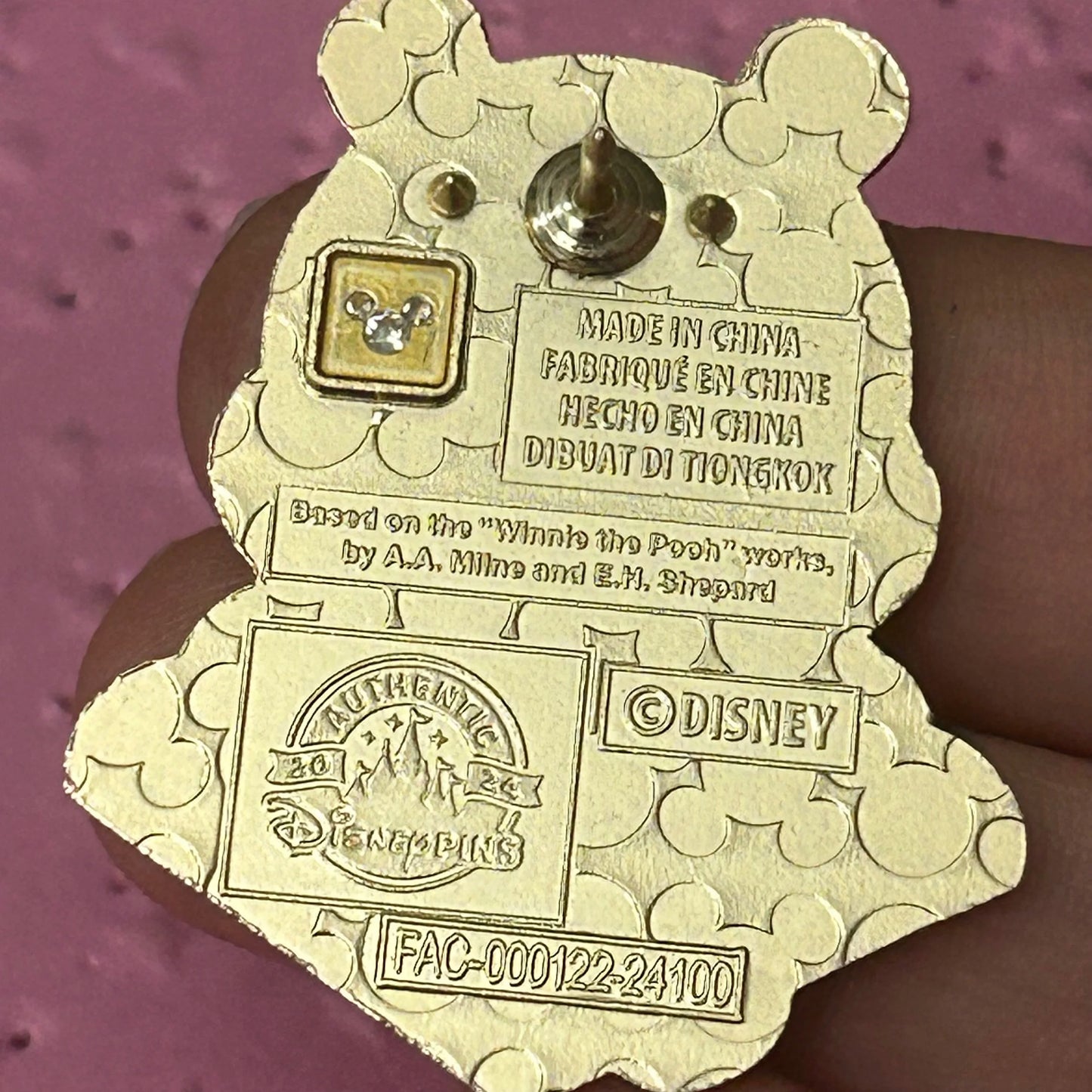 Winnie The Pooh Character Fans Disney Pin