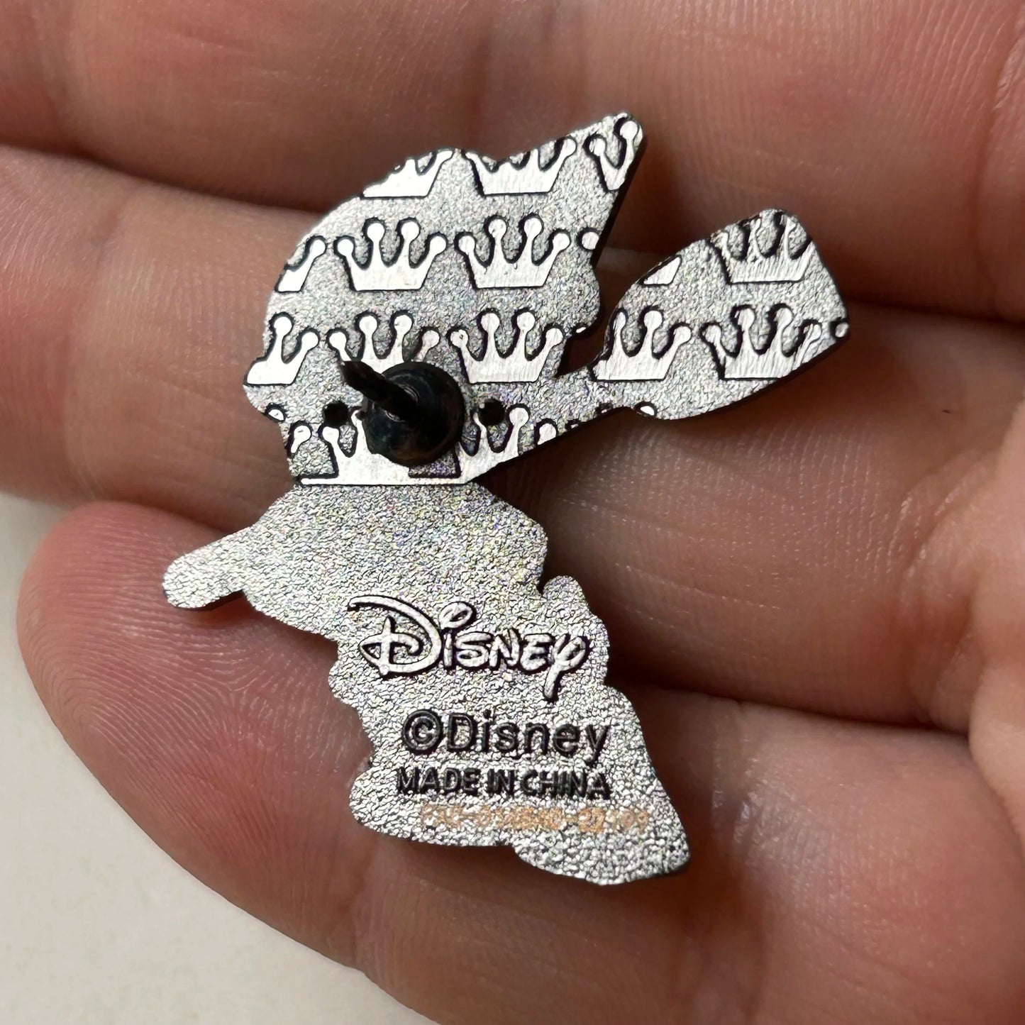 Loungefly - Dewey on a Broom - Halloween - Mystery Series - Disney Pin